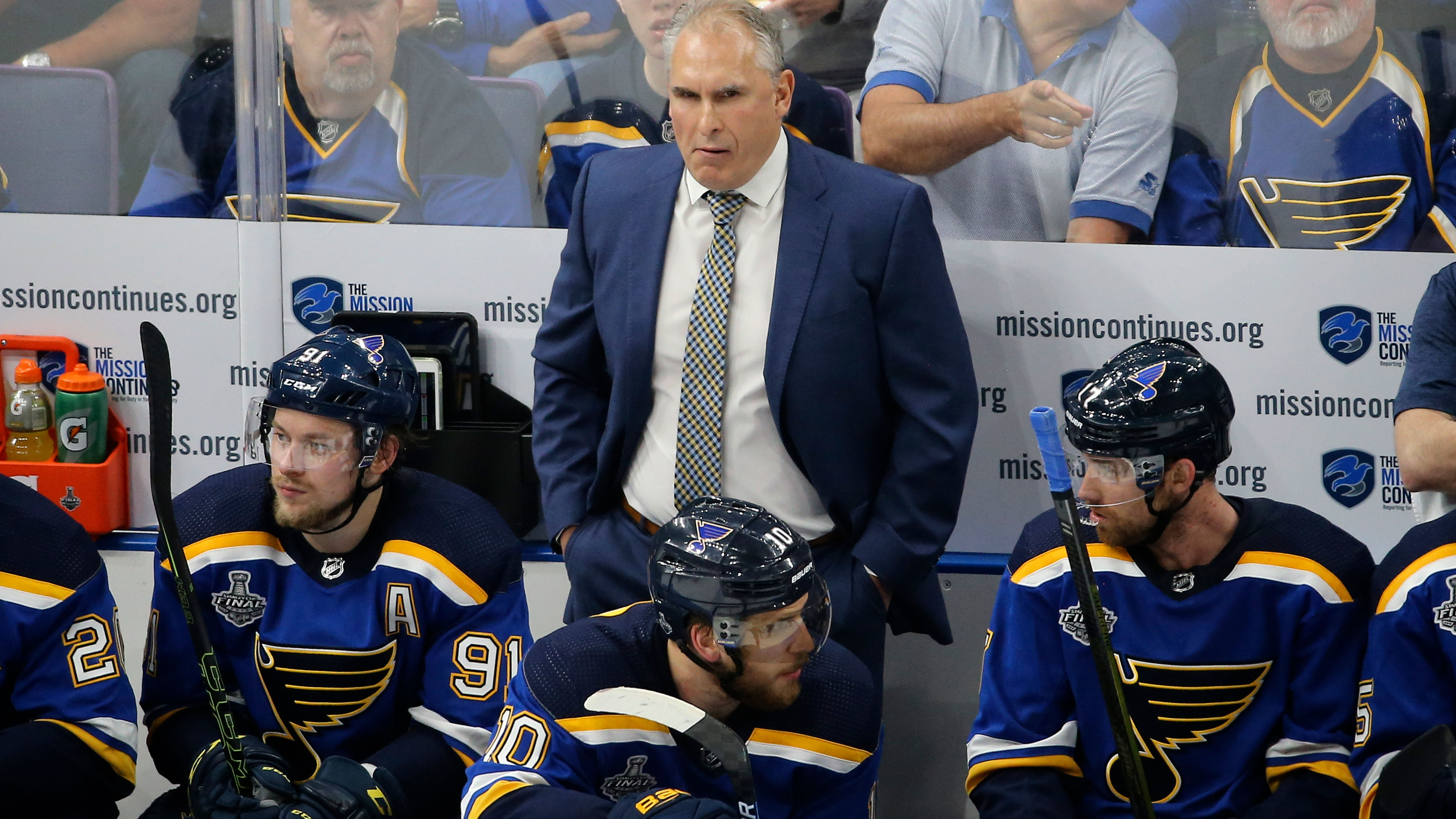 Blues suffer from lack of discipline, bad bounces in Game 6 loss
