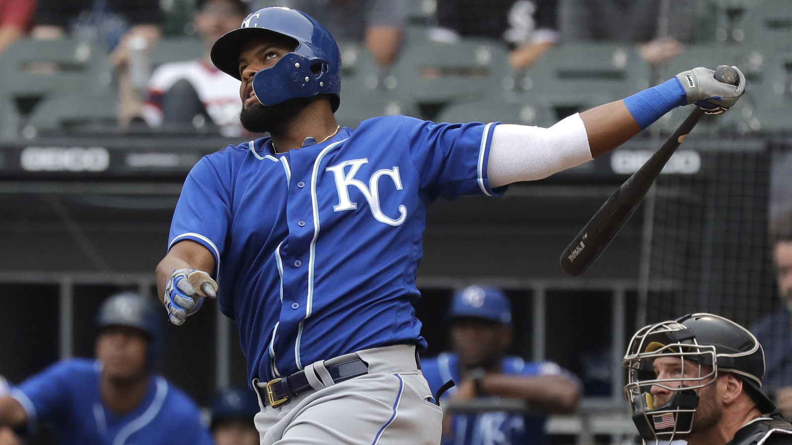 Bonifacio, Duffy excel in Royals' 5-0 win over White Sox