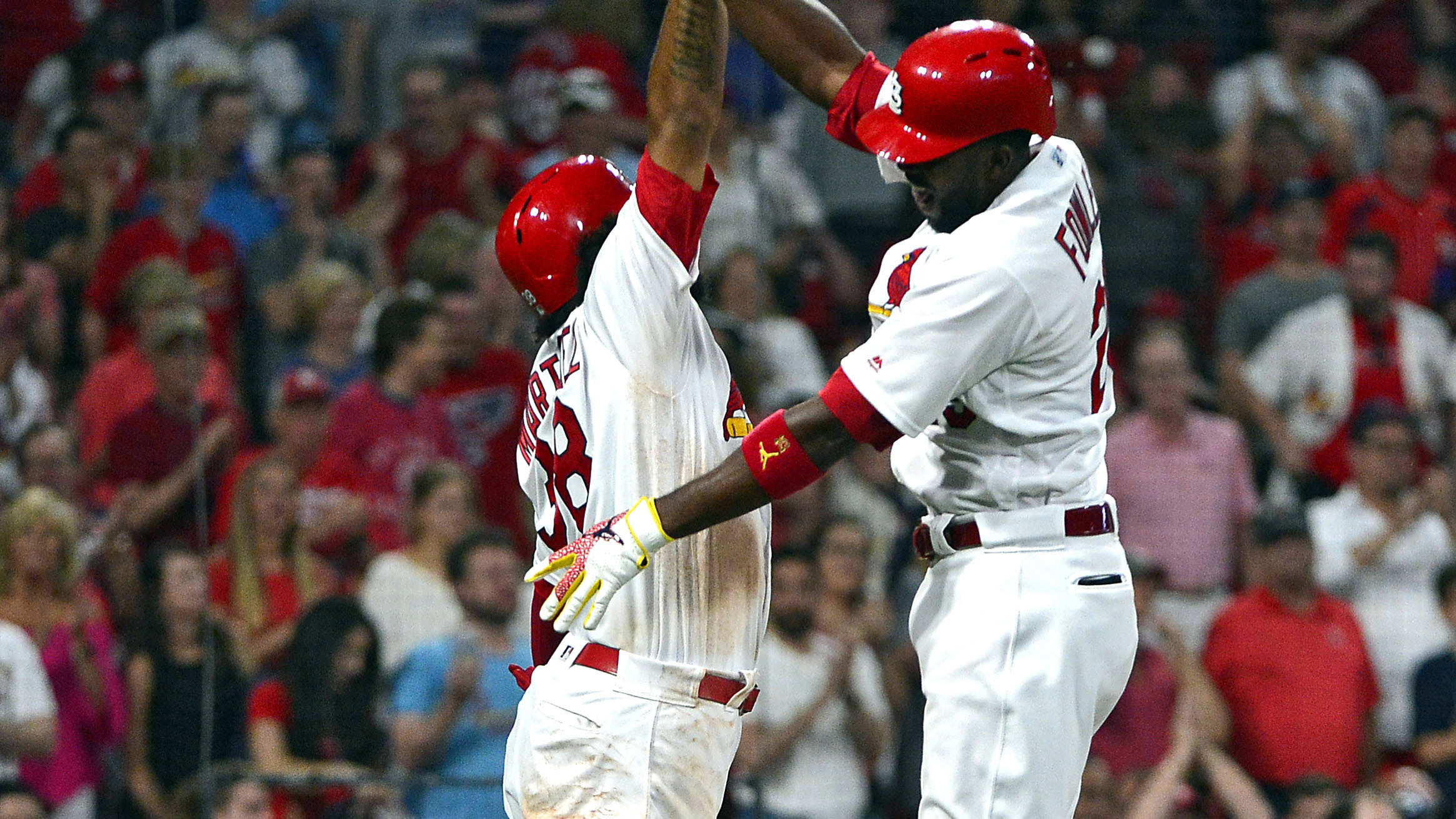 Fowler's four-hit night, a seven-run seventh lift Cards to 13-5 win over Brewers