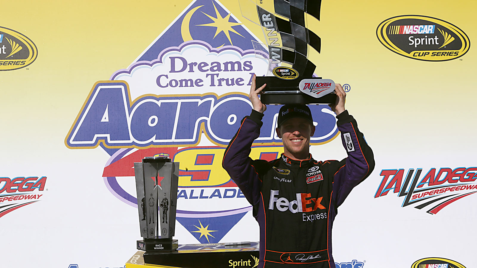 Daylight for Denny: Hamlin's victory clears way to contend for title