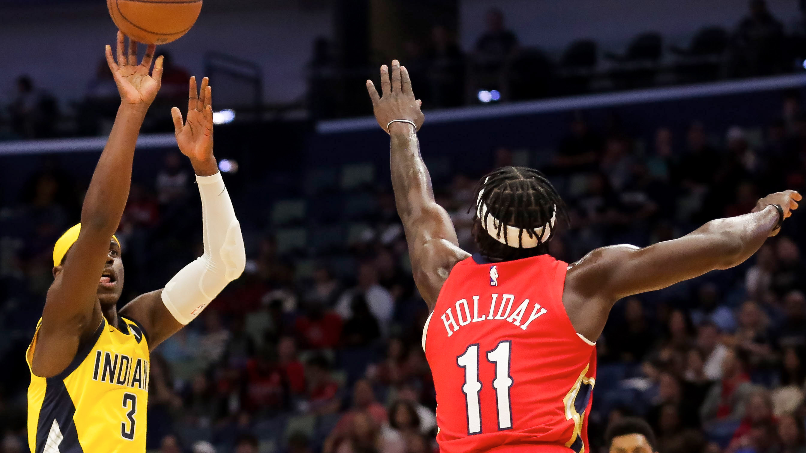 Aaron Holiday scores 25 in Pacers' 120-98 loss to Pelicans