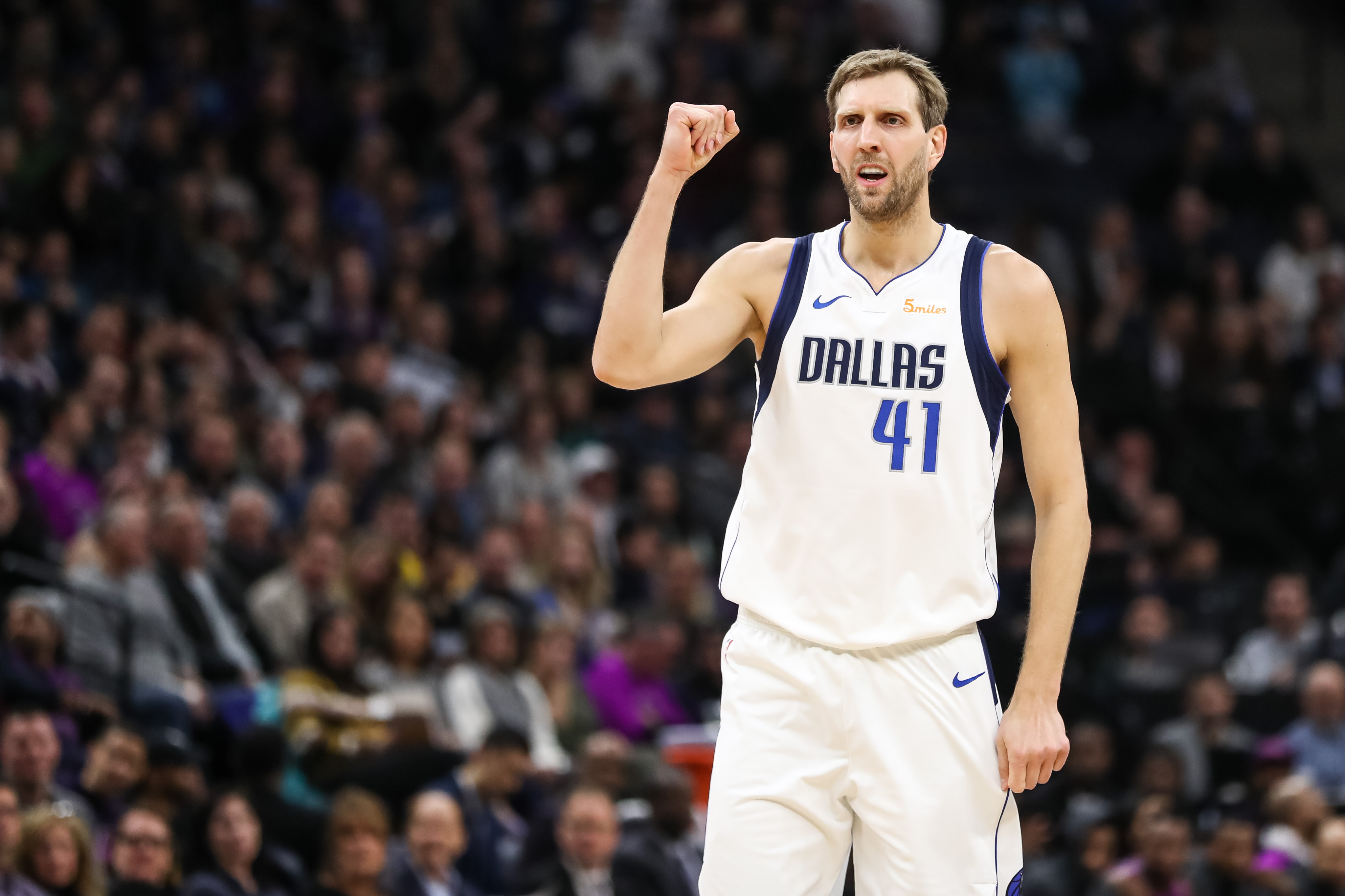 NBA adds Nowitzki, Wade to All-Star player pool