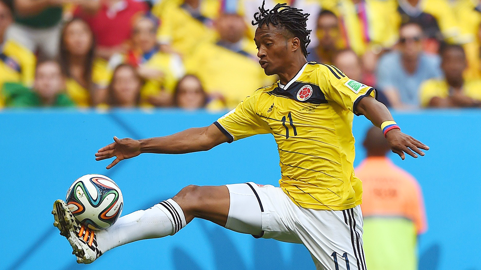 Fiorentina Desperate To Keep Hold Of Colombia Winger Juan Cuadrado Fox Sports