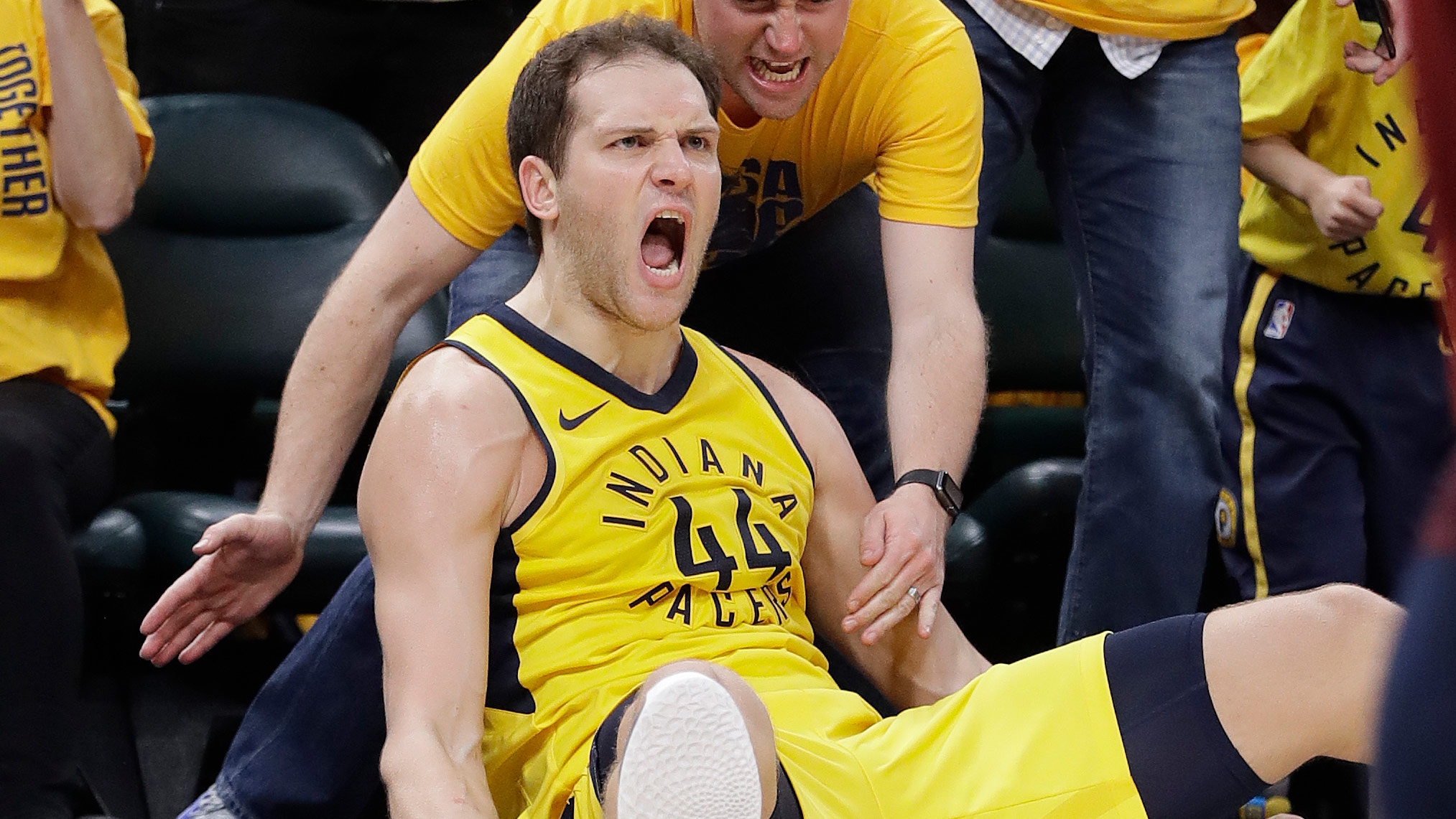 Bogdanovic leads Pacers' huge comeback win over Cavs, Indiana takes 2-1 series lead