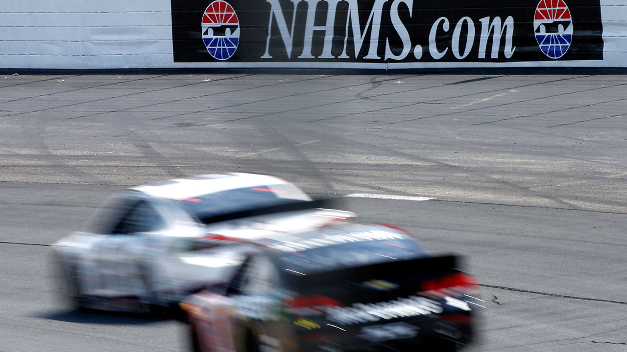 Preliminary entry list: Sylvania 300 Sprint Cup race at New Hampshire Motor Speedway