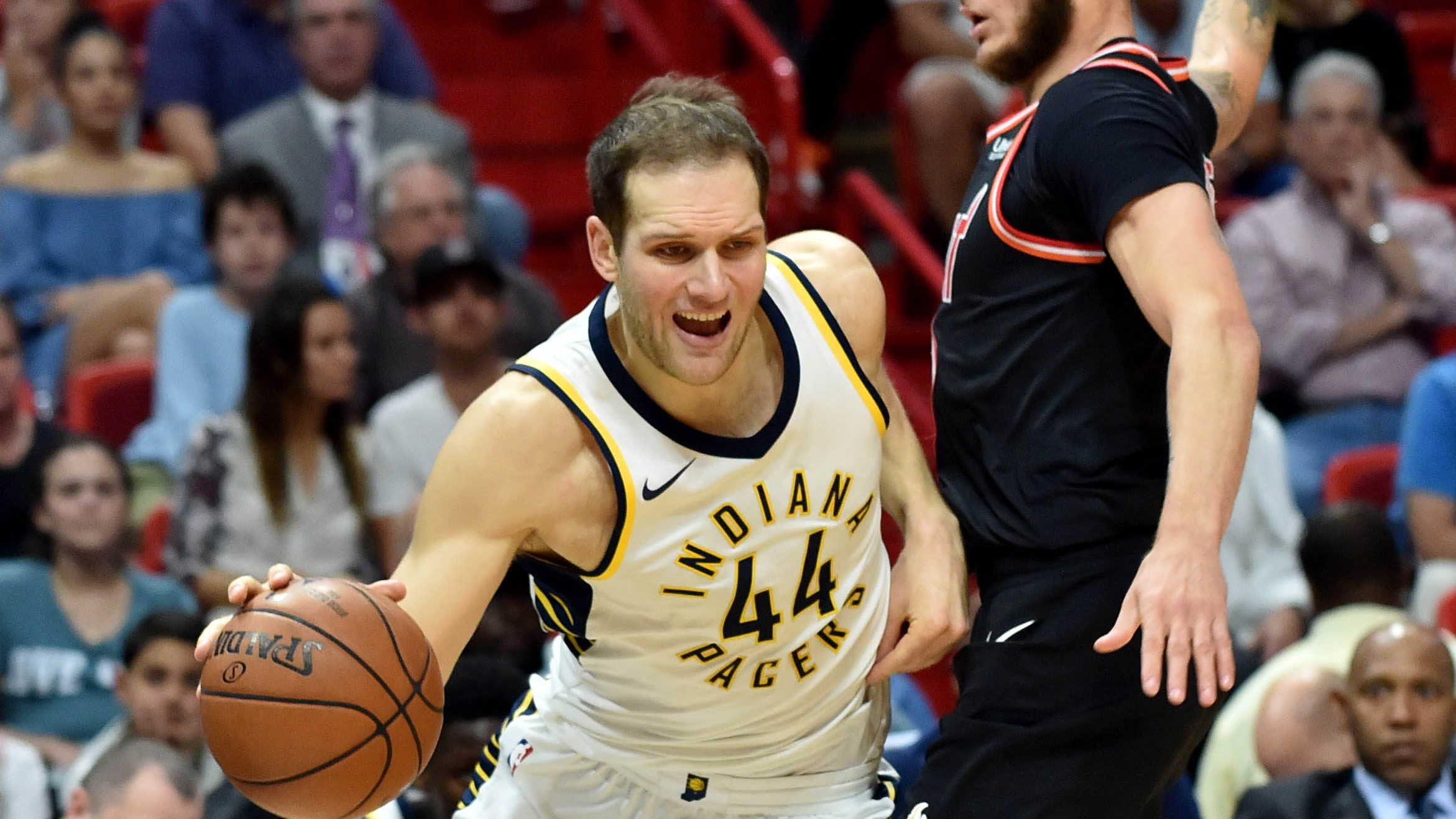 Pacers stay hot in 120-95 win over the Heat