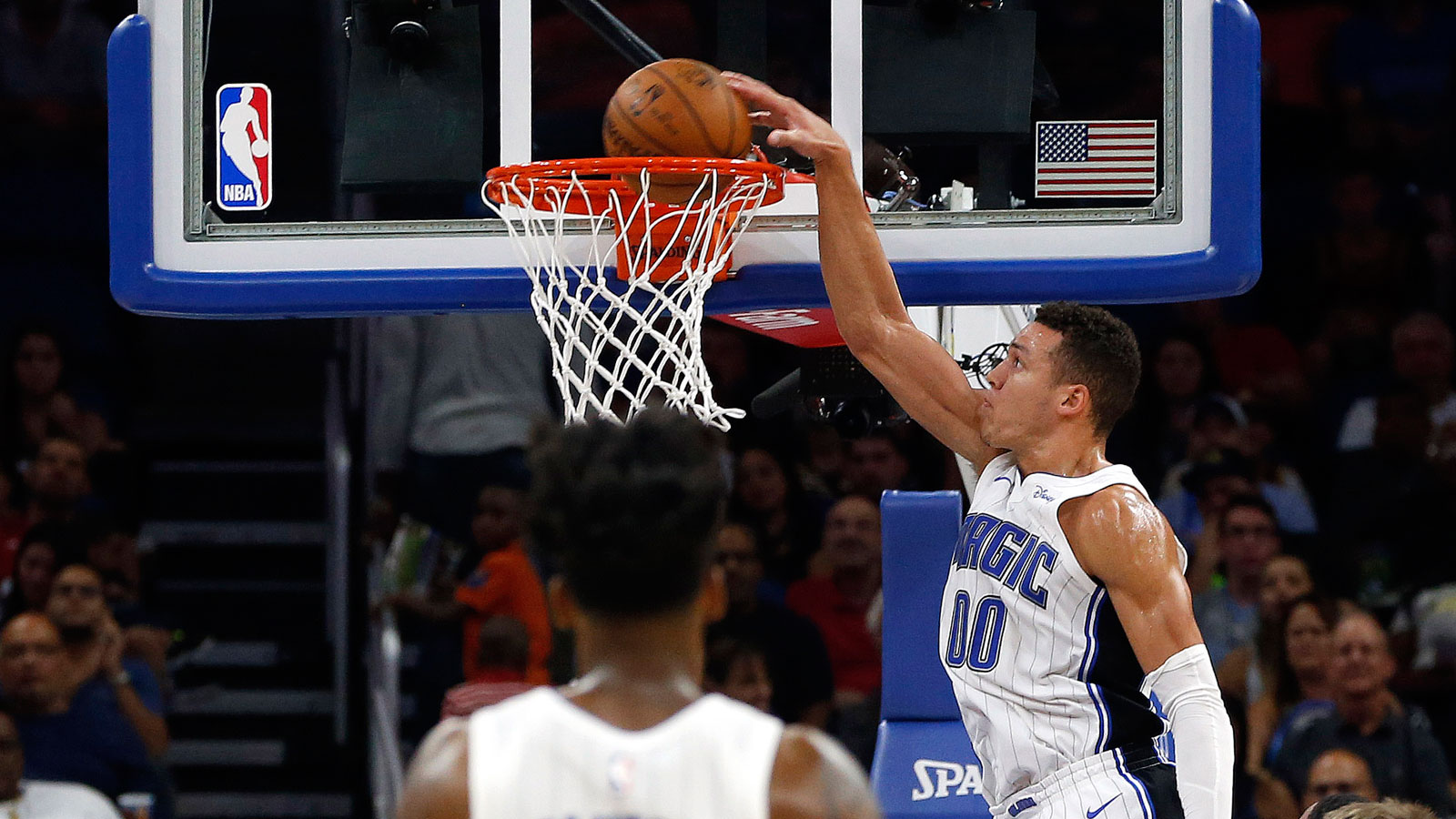 Aaron Gordon scores 21, Magic close out preseason with loss to Cavaliers