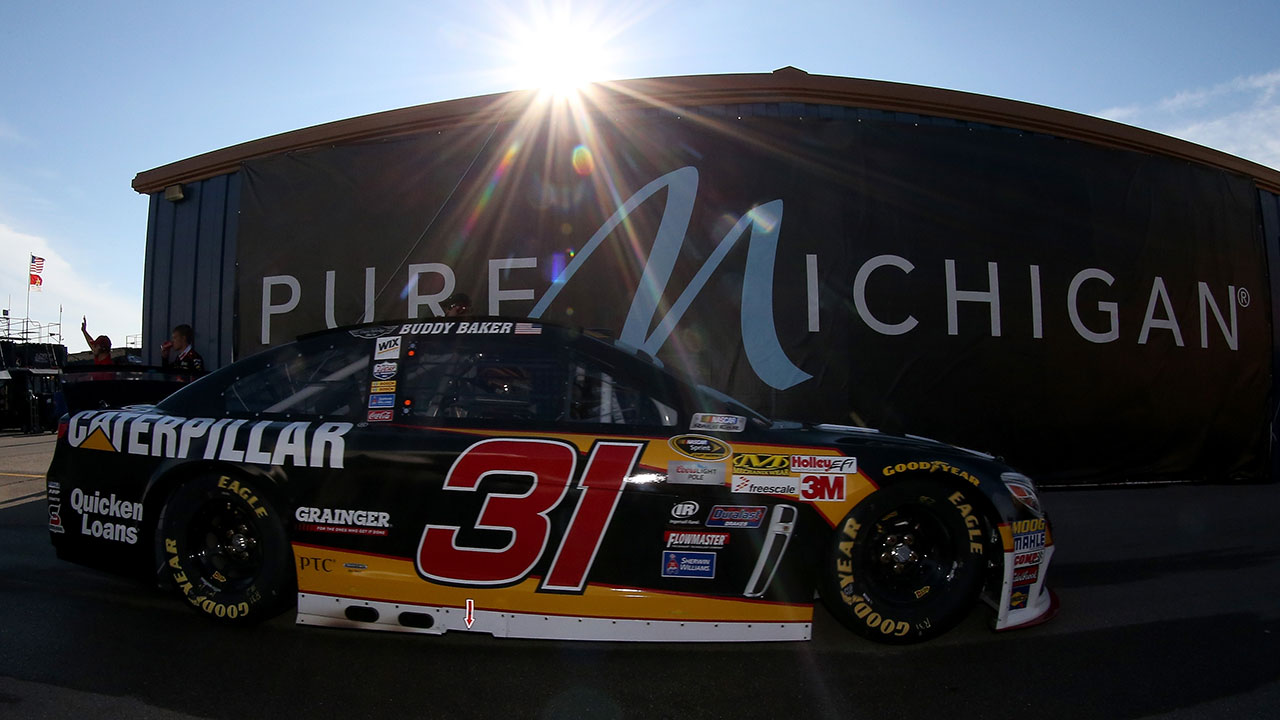 Ryan Newman honors friend and mentor Buddy Baker at MIS