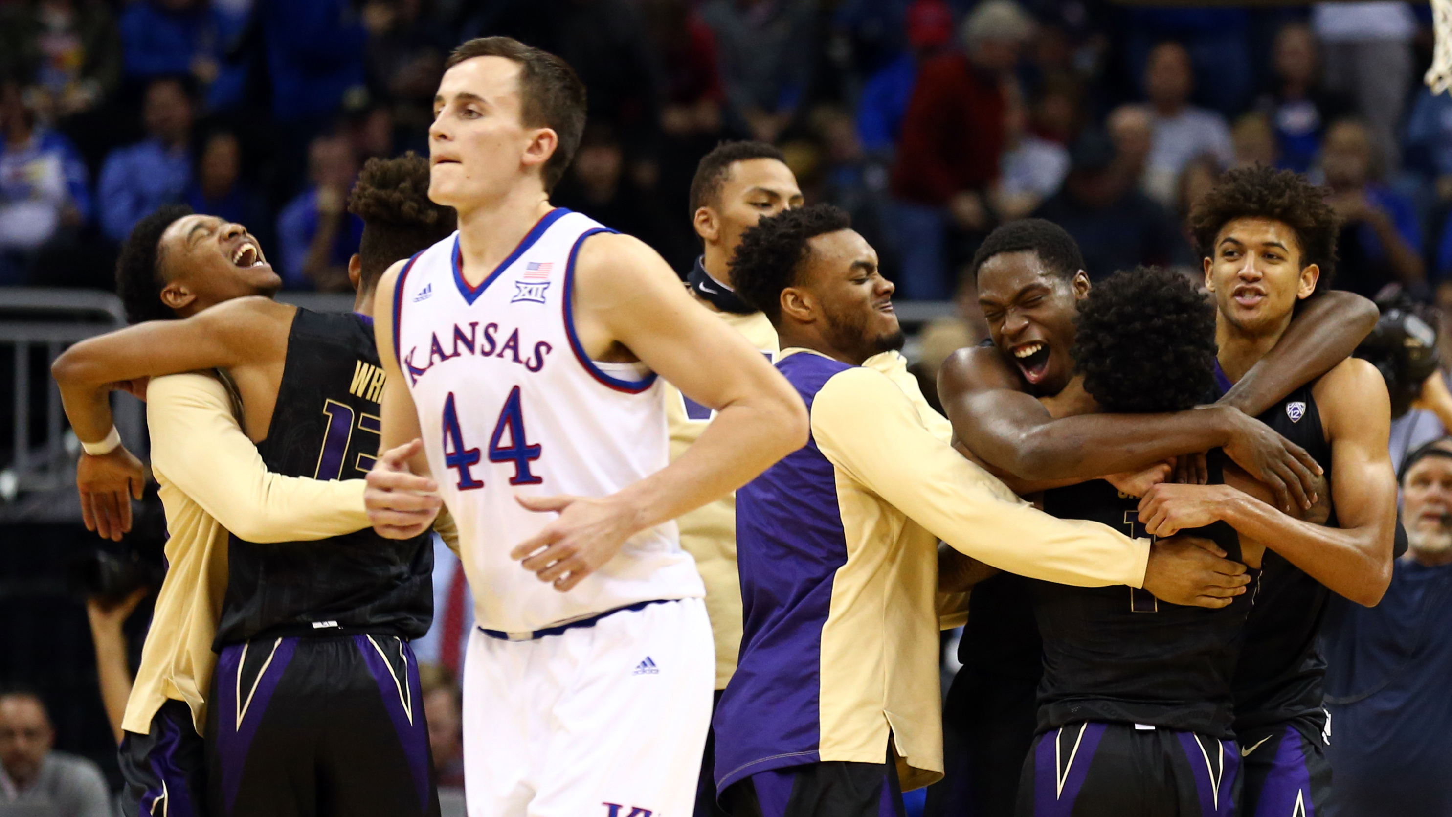 Kansas stunned at home in 74-65 loss to Washington