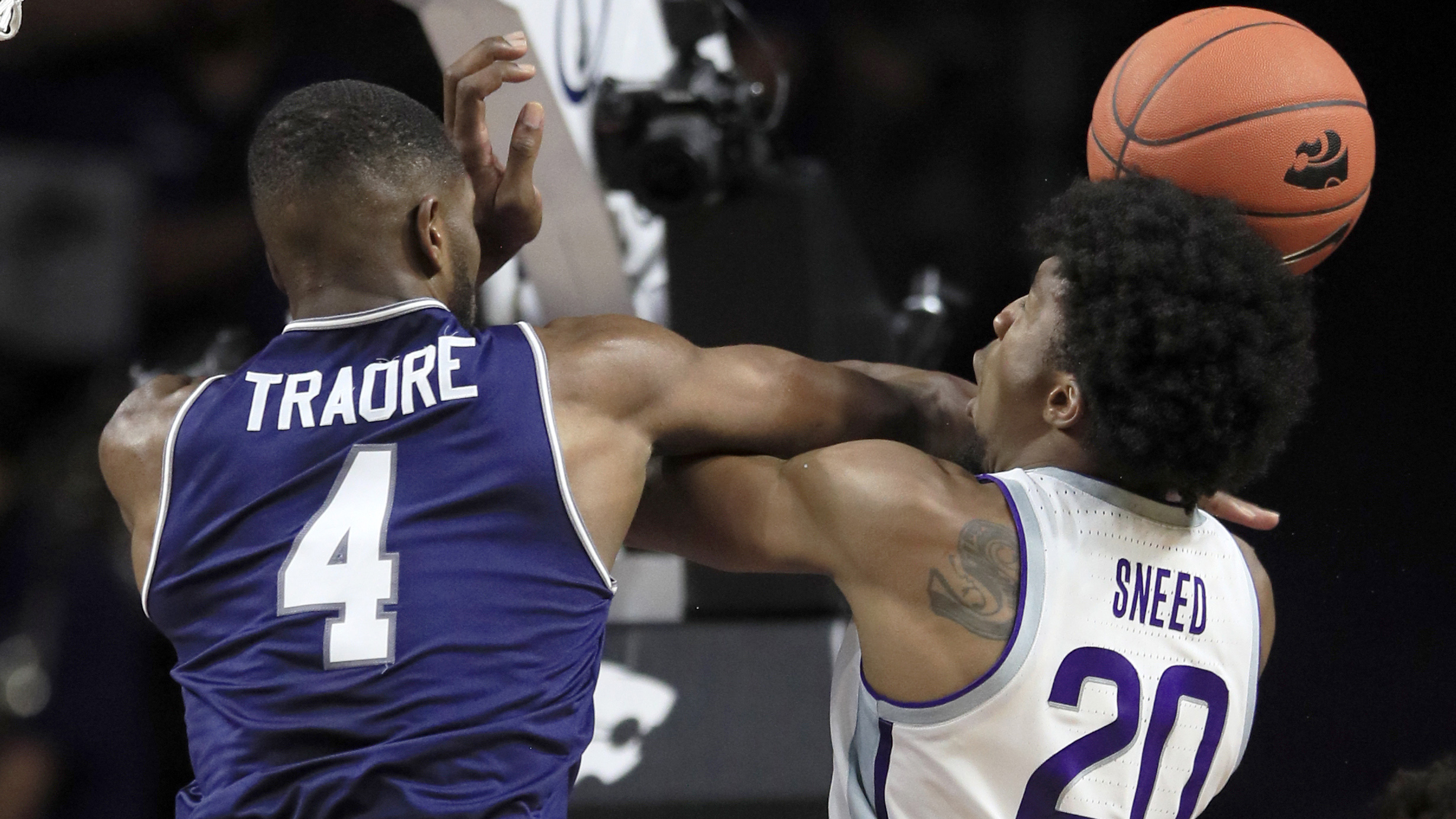 K-State coasts to 73-54 victory over Monmouth