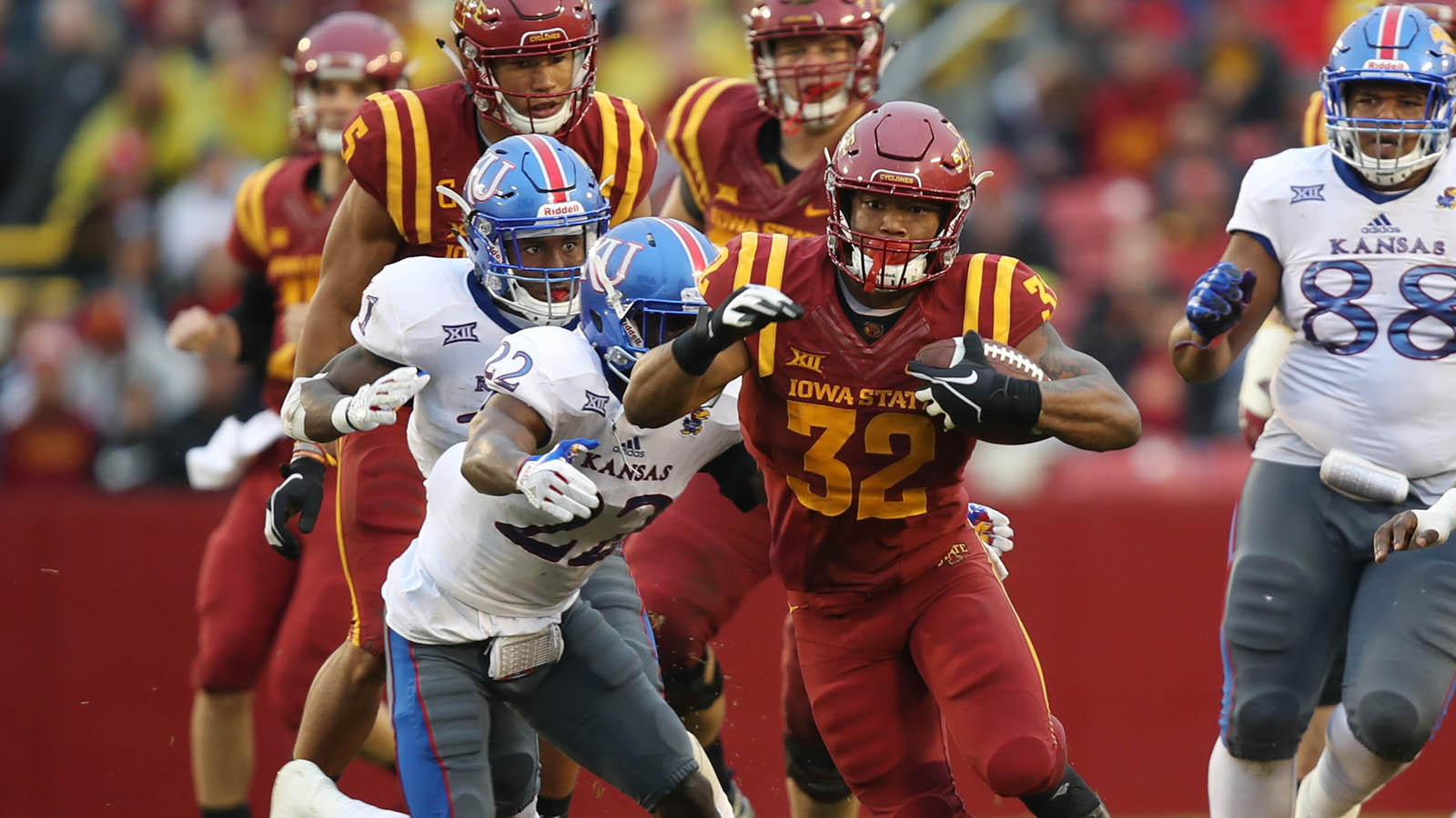 Jayhawks' offense silenced in 45-0 loss to Iowa State