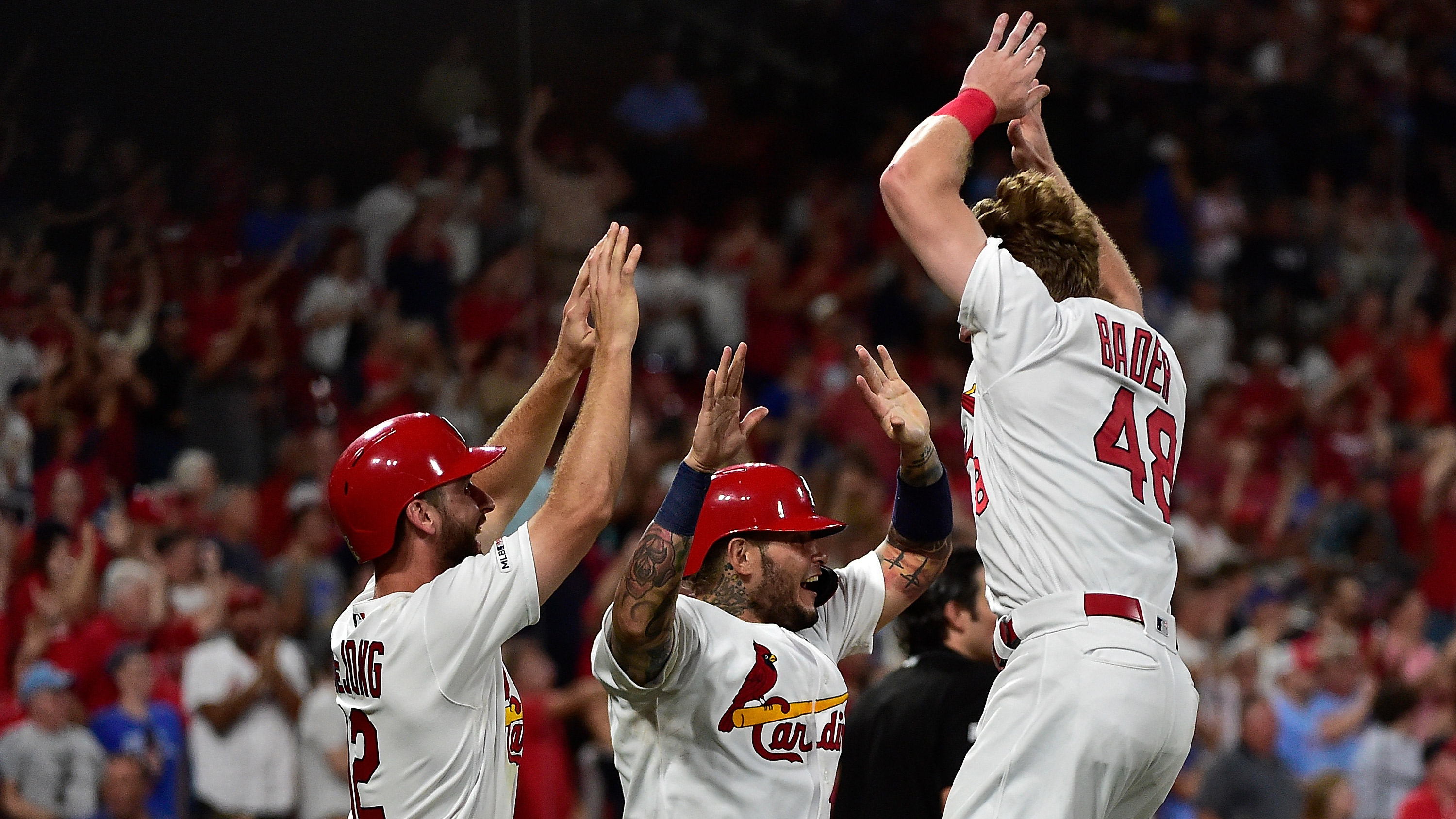 Cardinals' sixth-inning rally leads to 9-4 victory over Brewers