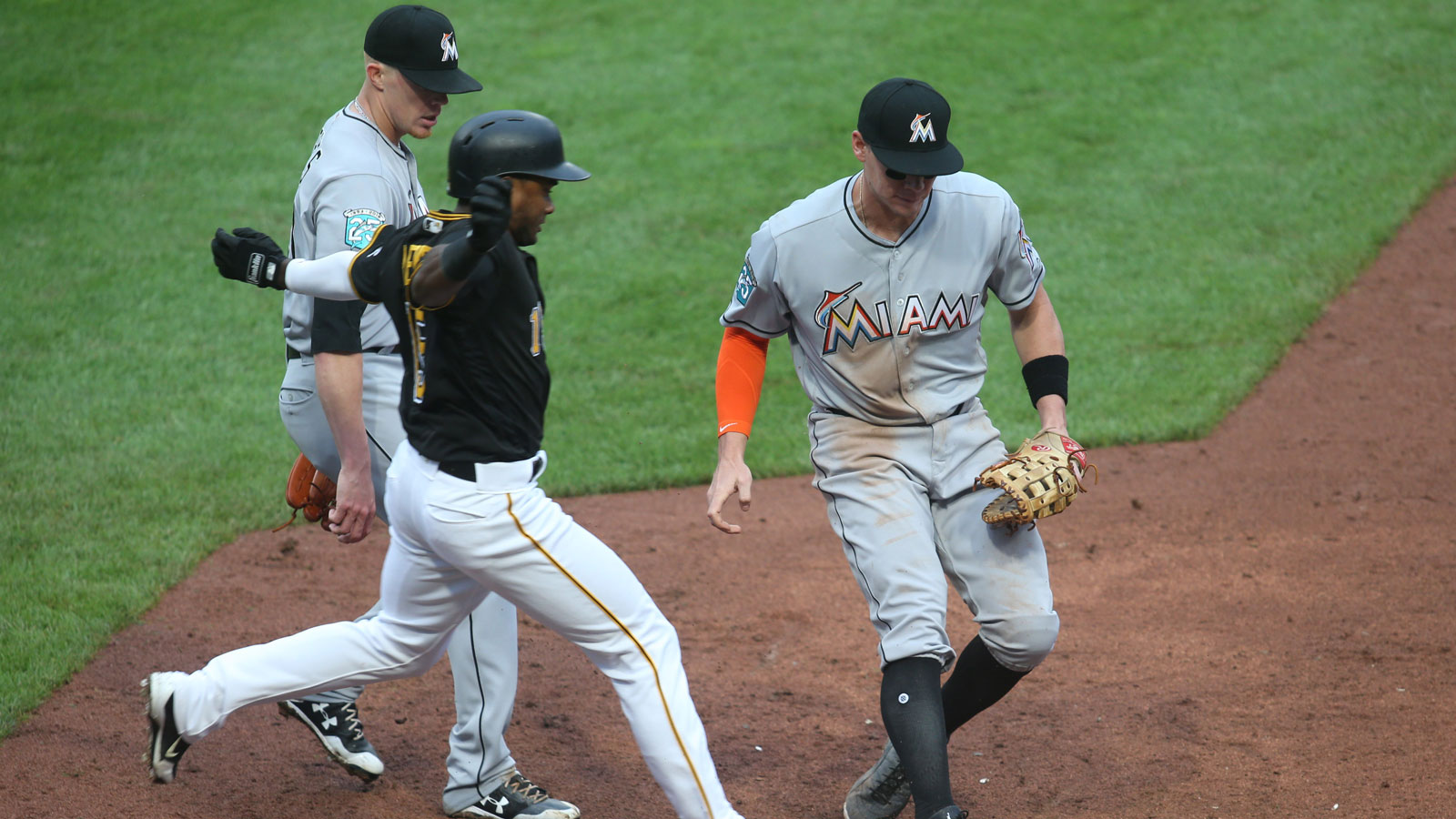 Marlins-Pirates makeup game scheduled for Oct. 1 canceled