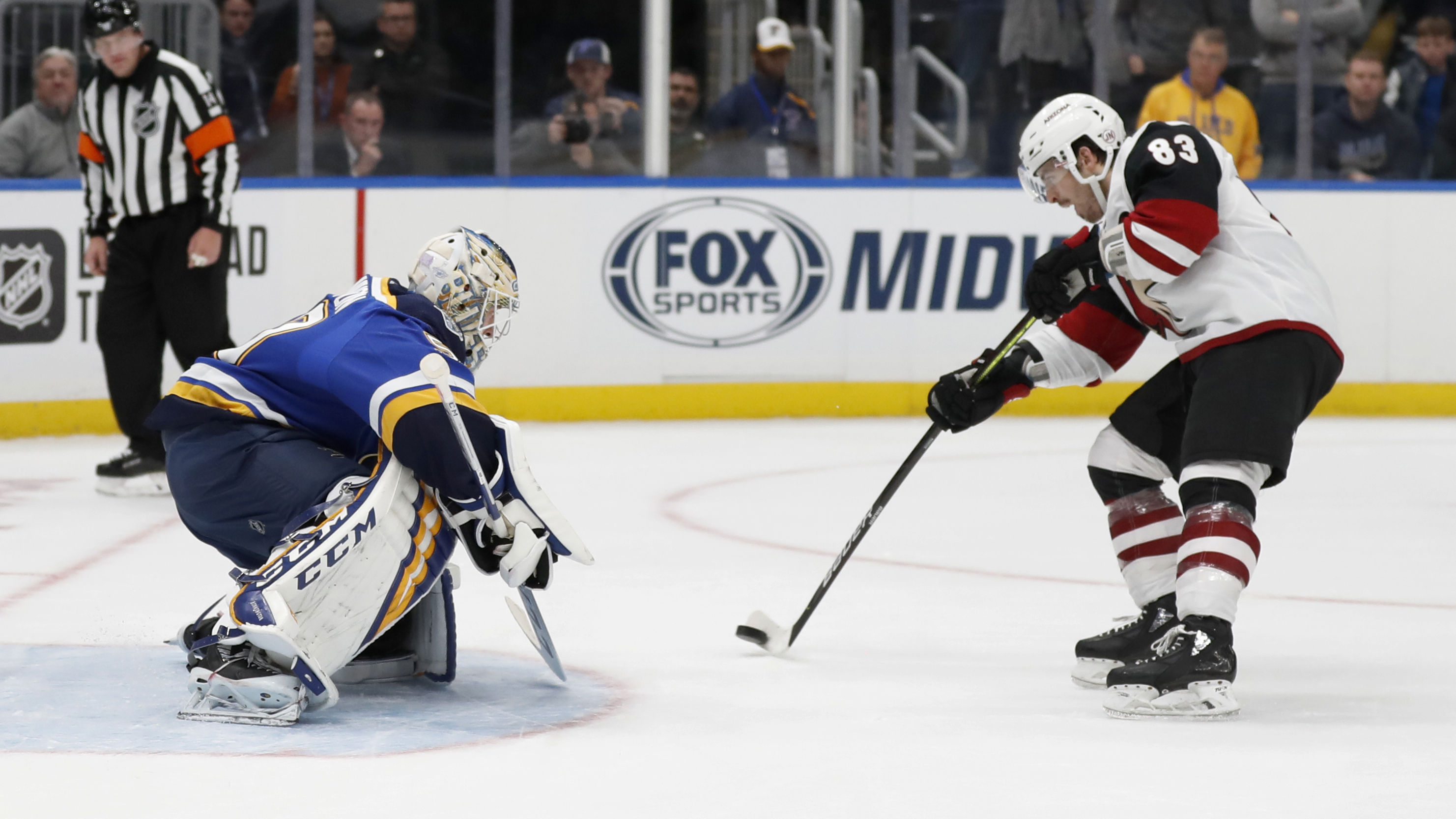 Blues' seven-game winning streak snapped with 3-2 shootout loss to Coyotes