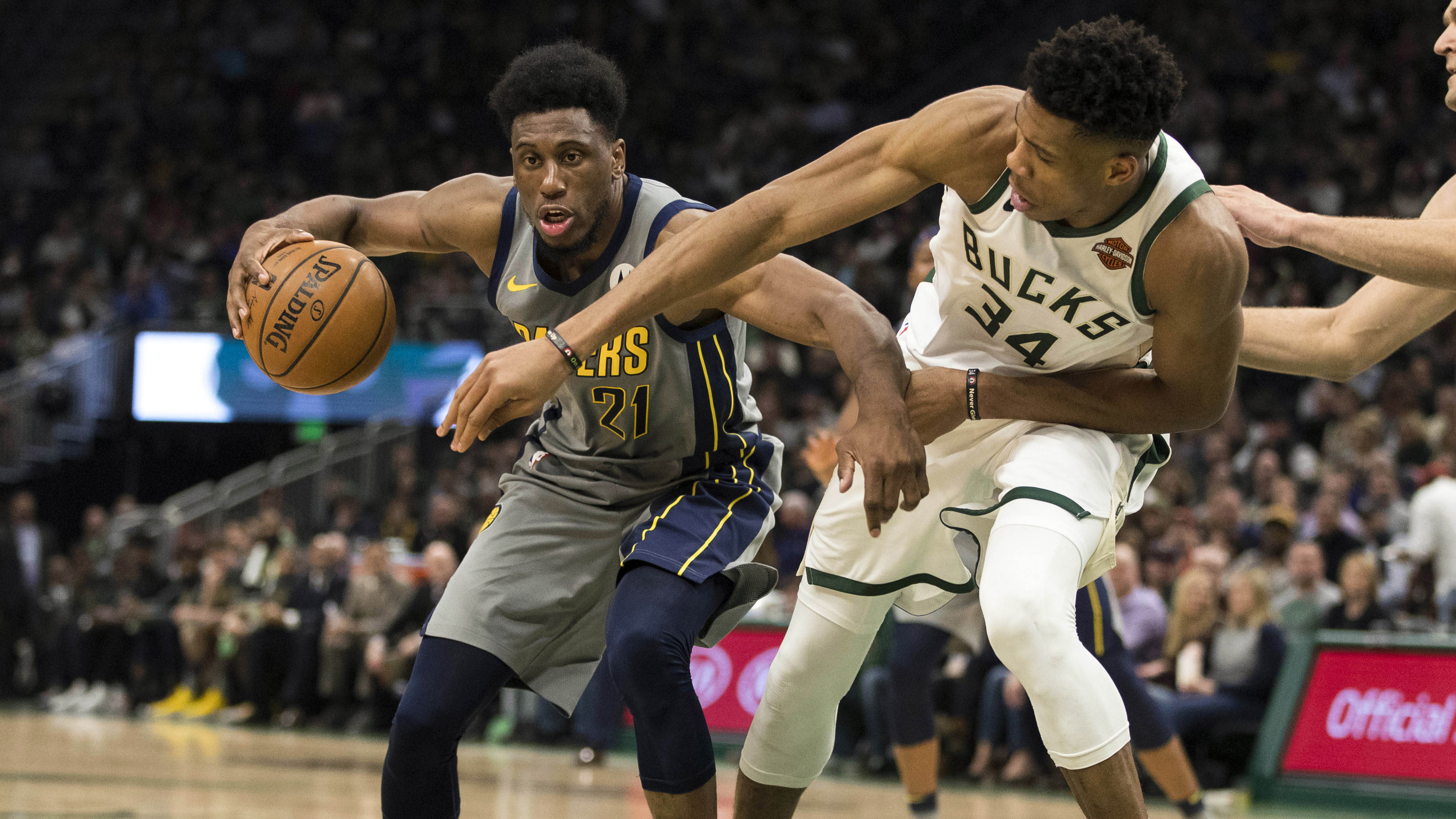 Pacers can't hold Bucks in the second half, lose 117-98