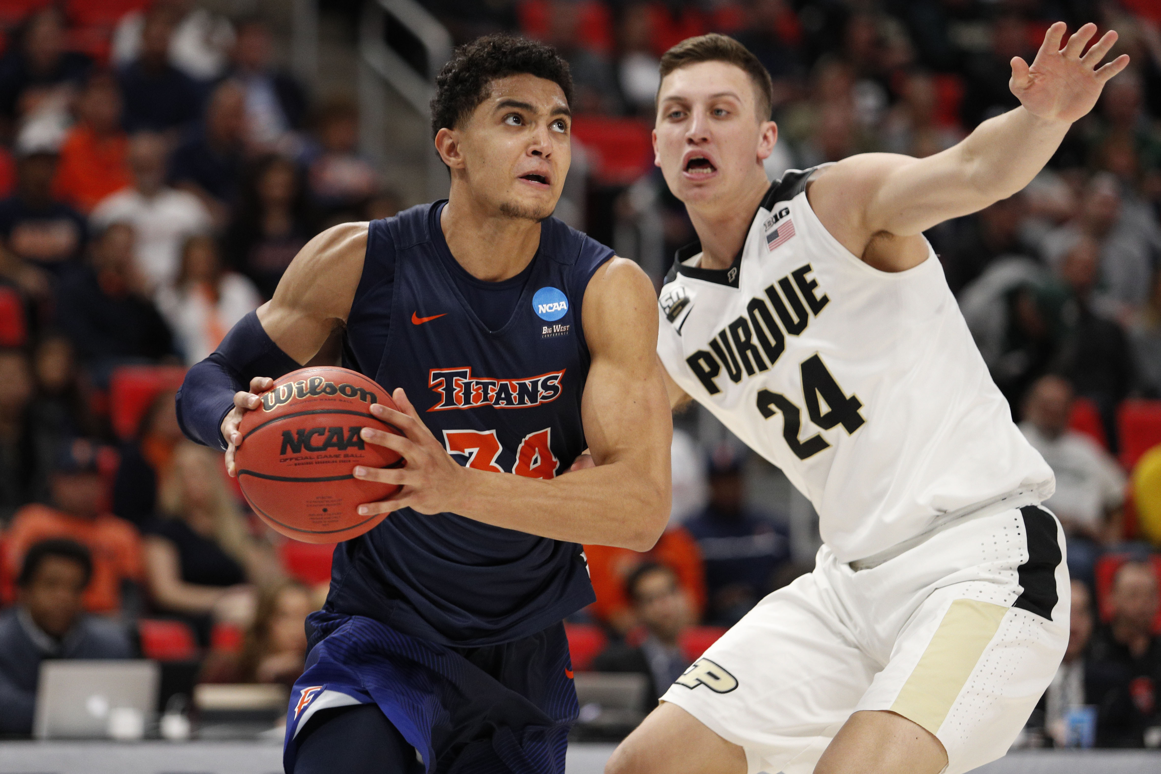 NCAA Tournament: Purdue bounces Cal State Fullerton in first round