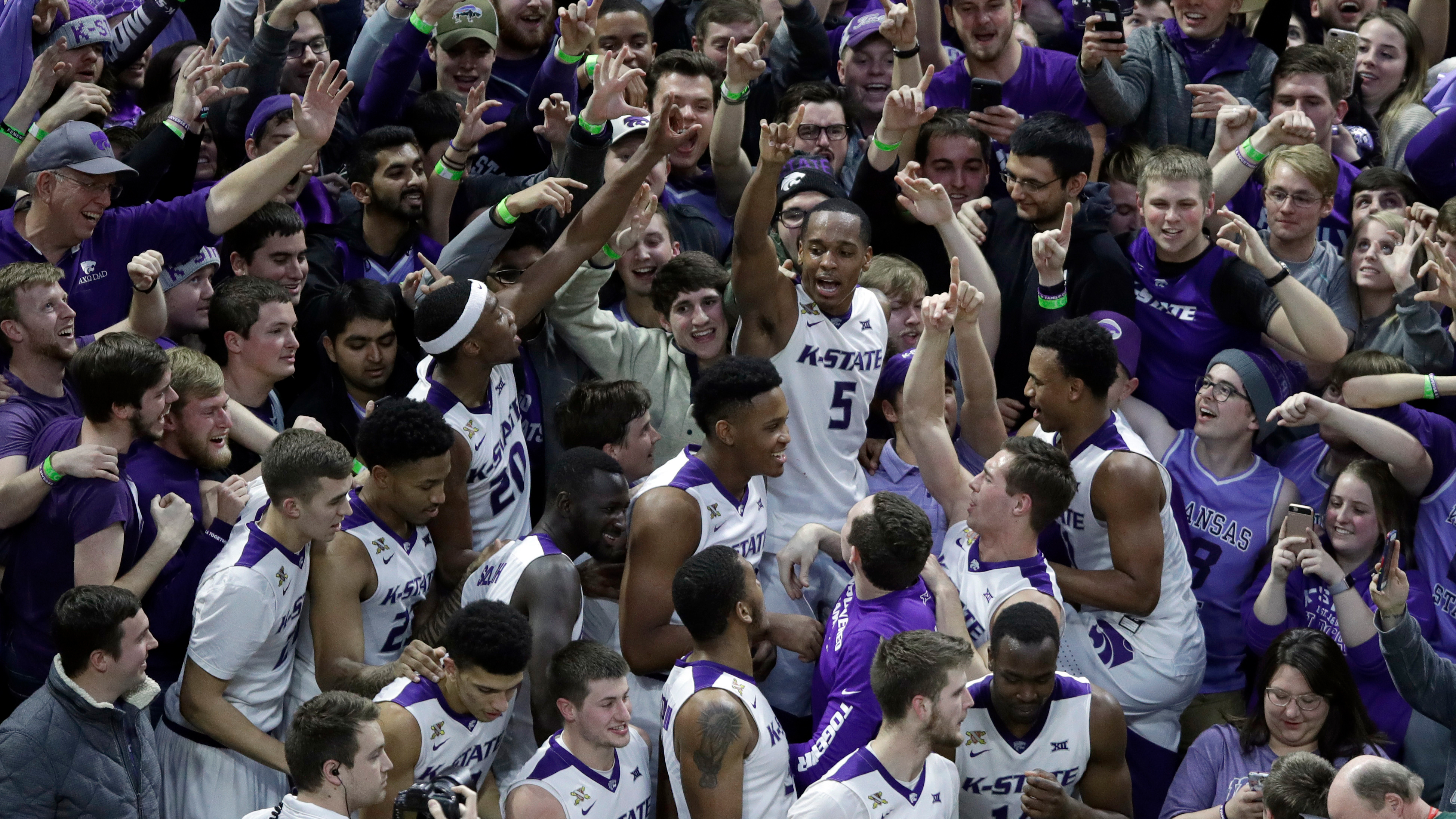 Brown scores 24 points as K-State decisively knocks off No. 4 Oklahoma