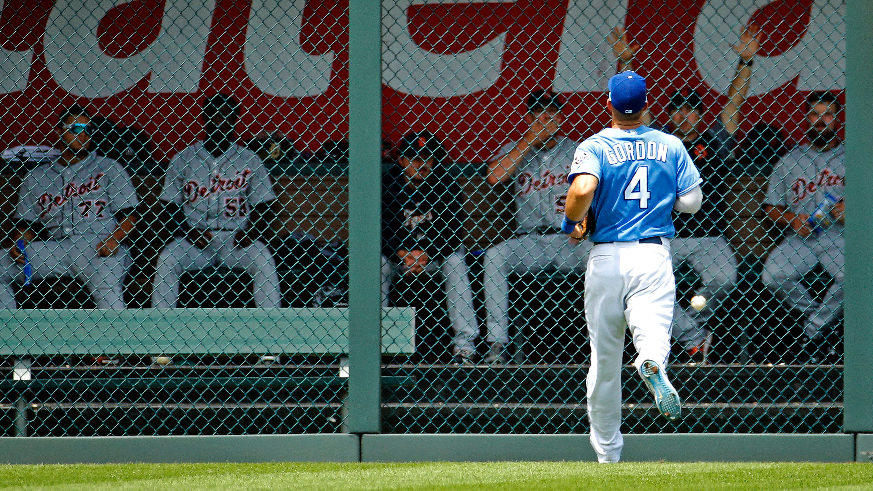 Duffy struggles as Royals lose rubber game of series to Tigers 8-4