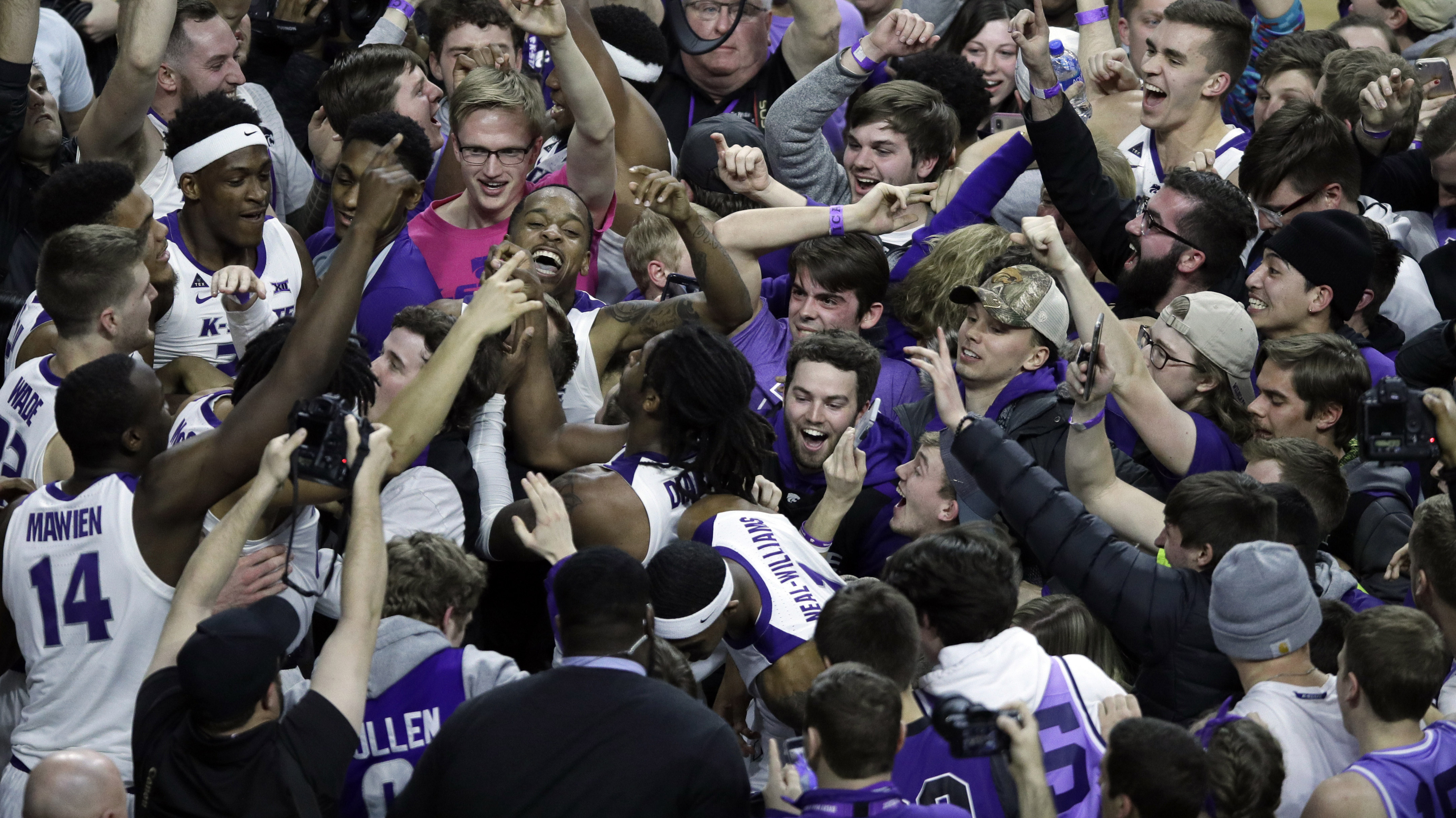 Brown, Sneed fuel Kansas State's 74-67 upset of No. 13 Kansas