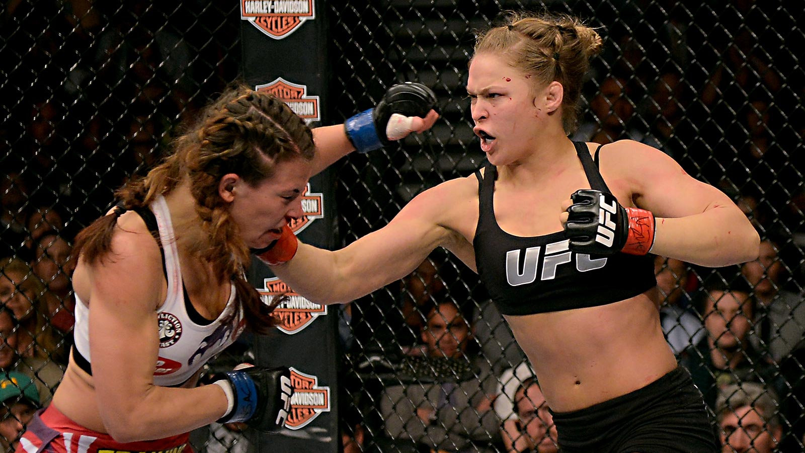 Jake Ellenberger Ronda Rousey Would Beat Male Ufc Bantamweights Fox Sports