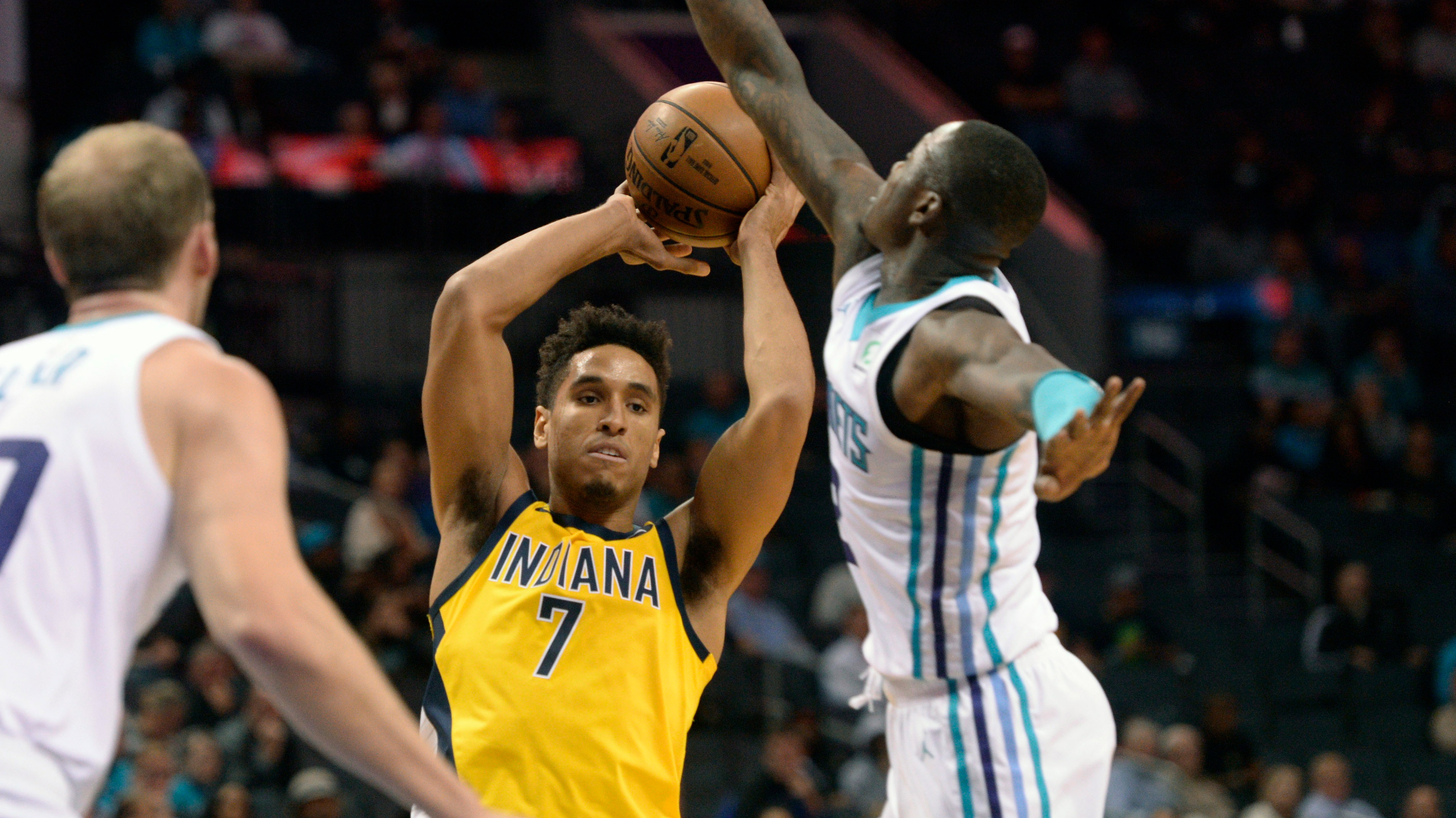 Pacers squander 14-point, fourth-quarter lead, fall in overtime to Hornets