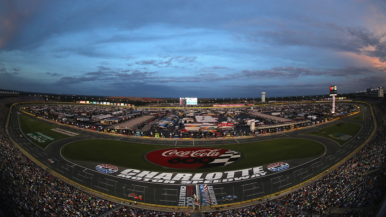 Clint Bowyer, Bubba Wallace highlight Charlotte Motor Speedway's Parade of Power