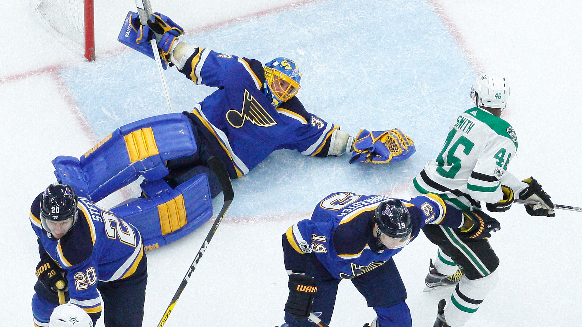Allen stands tall in Blues' 3-0 win over Stars