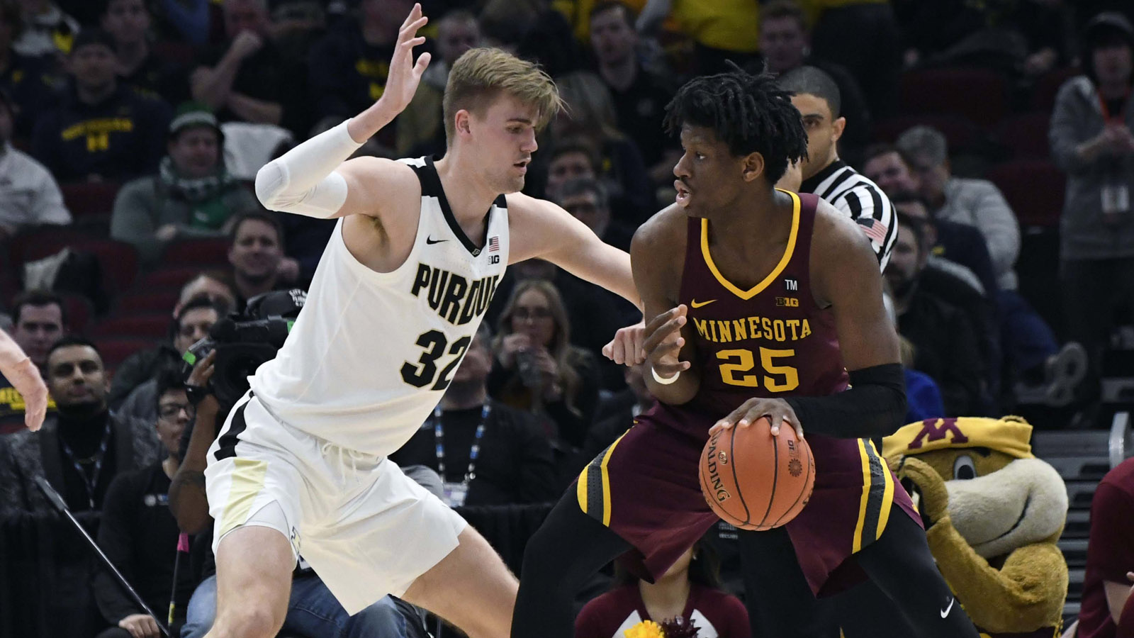 Purdue eliminated from Big Ten tourney with 75-73 loss to Minnesota