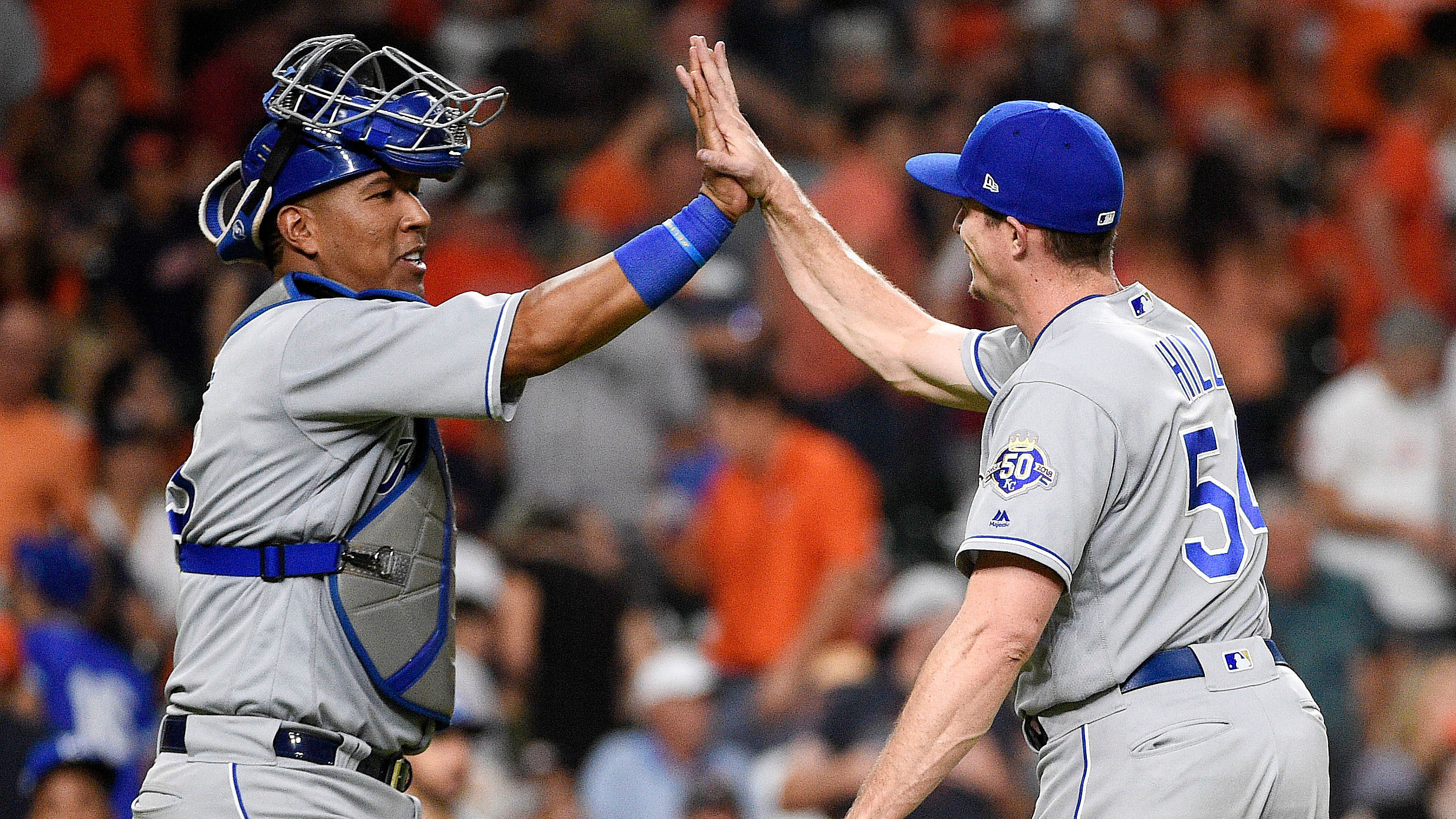 Ninth-inning rally lifts Royals past Astros, snapping long losing streak