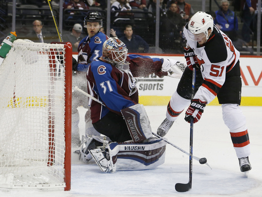 Pickard stops 27 shots to help Avalanche beat Devils 3-0
