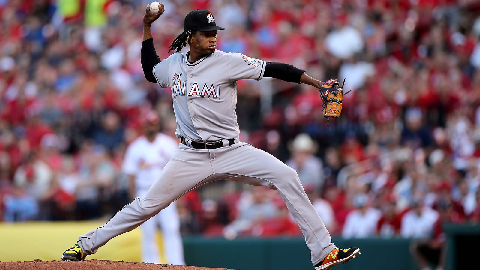José Ureña gets his 1st win of the season, Marlins take care of Cardinals