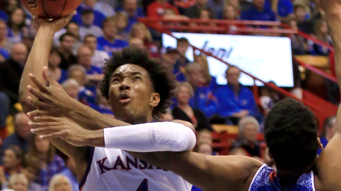 No. 4 Kansas preps for early season battle against No. 5 Kentucky