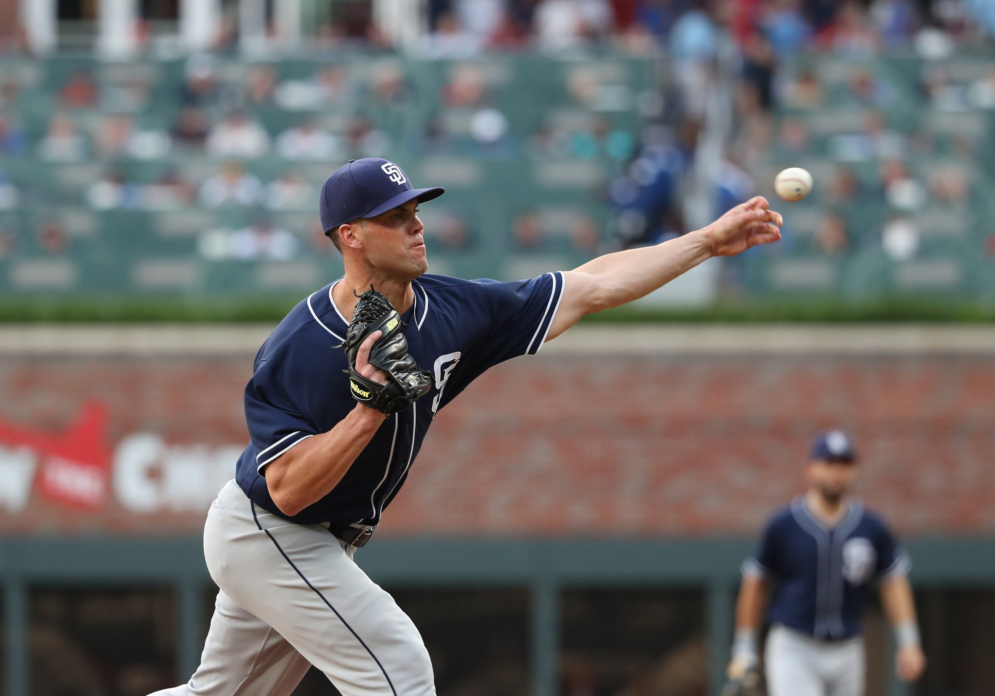 Richard, Padres looking to own the Giants