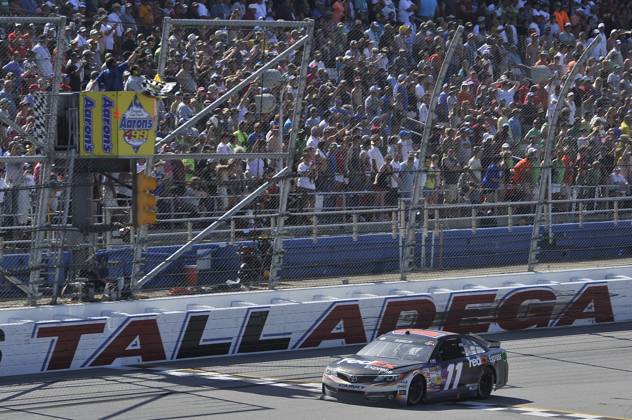 DW expounds on the mysterious world of Talladega Superspeedway