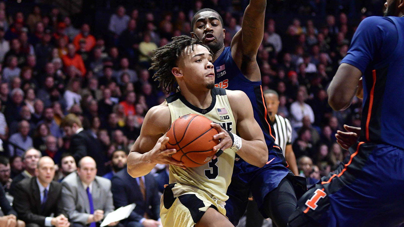 Edwards scores 23 as Purdue wins fourth straight, 73-56 over Illinois