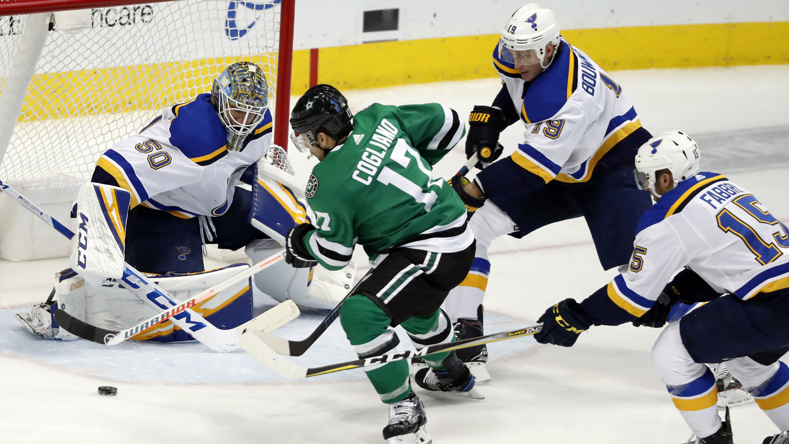 Blues' 11-game winning streak comes to an end with 5-2 loss to Stars
