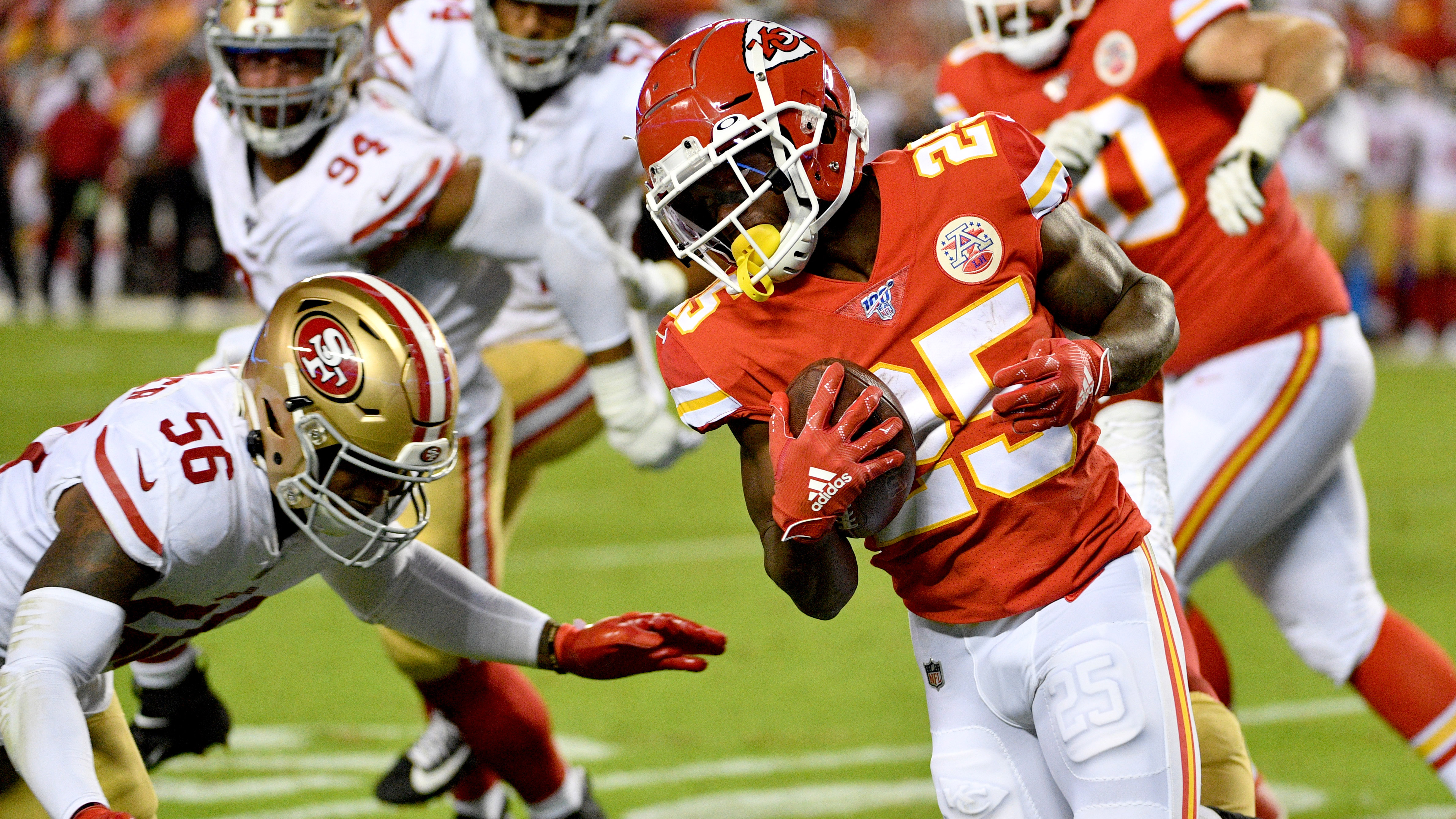 Chiefs lose fourth quarter lead in 27-17 preseason loss to 49ers