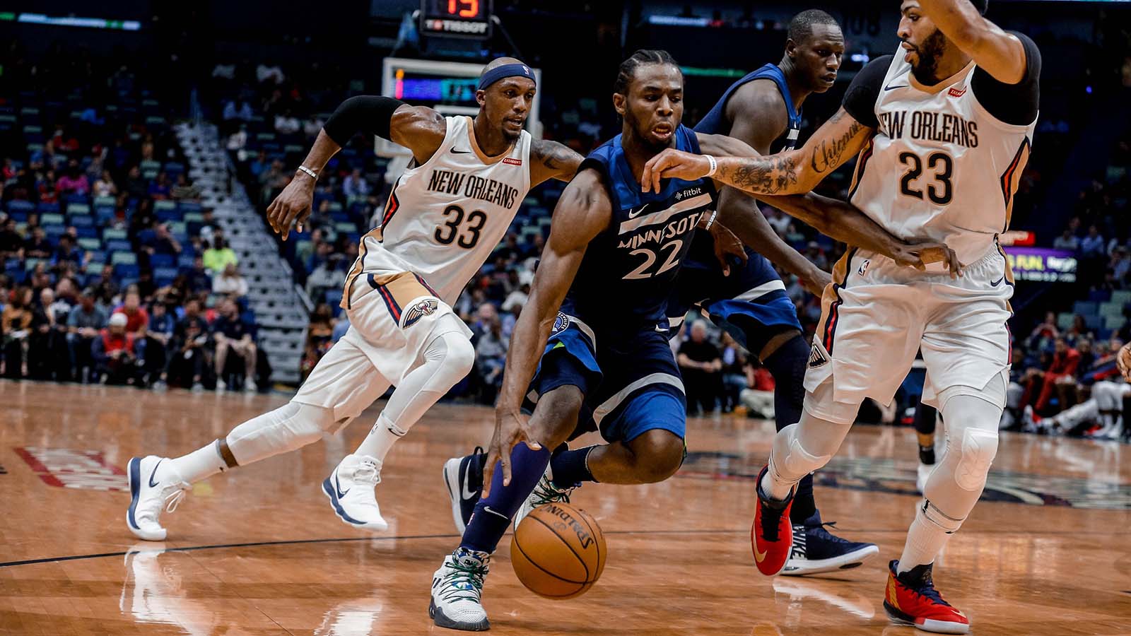 Wolves Twi-lights: Wiggins spins through Pelicans defense