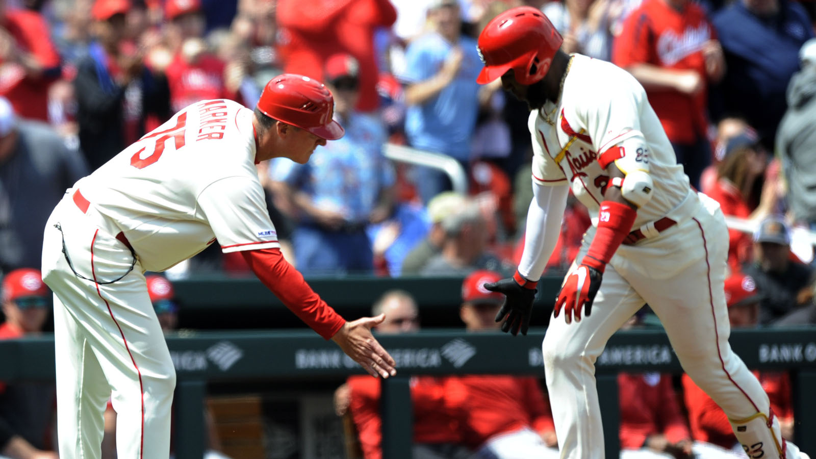 Ozuna drives in five as Cardinals defeat Reds 6-3