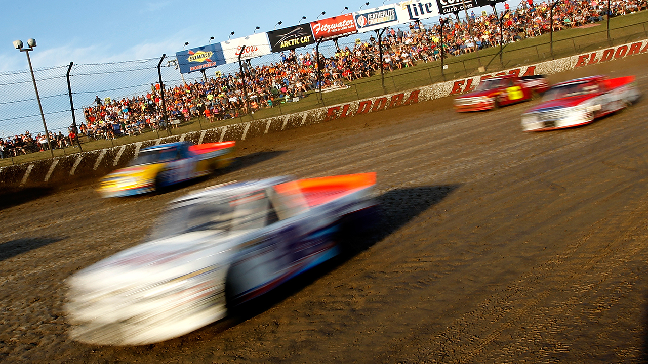 Starting lineup for Dirt Derby main event at Eldora Speedway