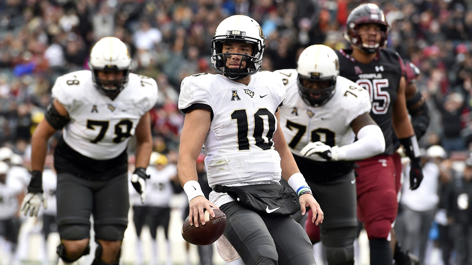 Taking flight: McKenzie Milton accounts for 5 TDs as UCF dismantles Temple