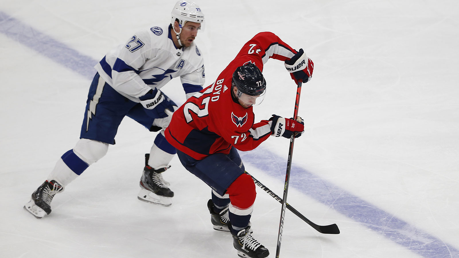 Lightning slip up in 3rd period, fall in overtime to Capitals