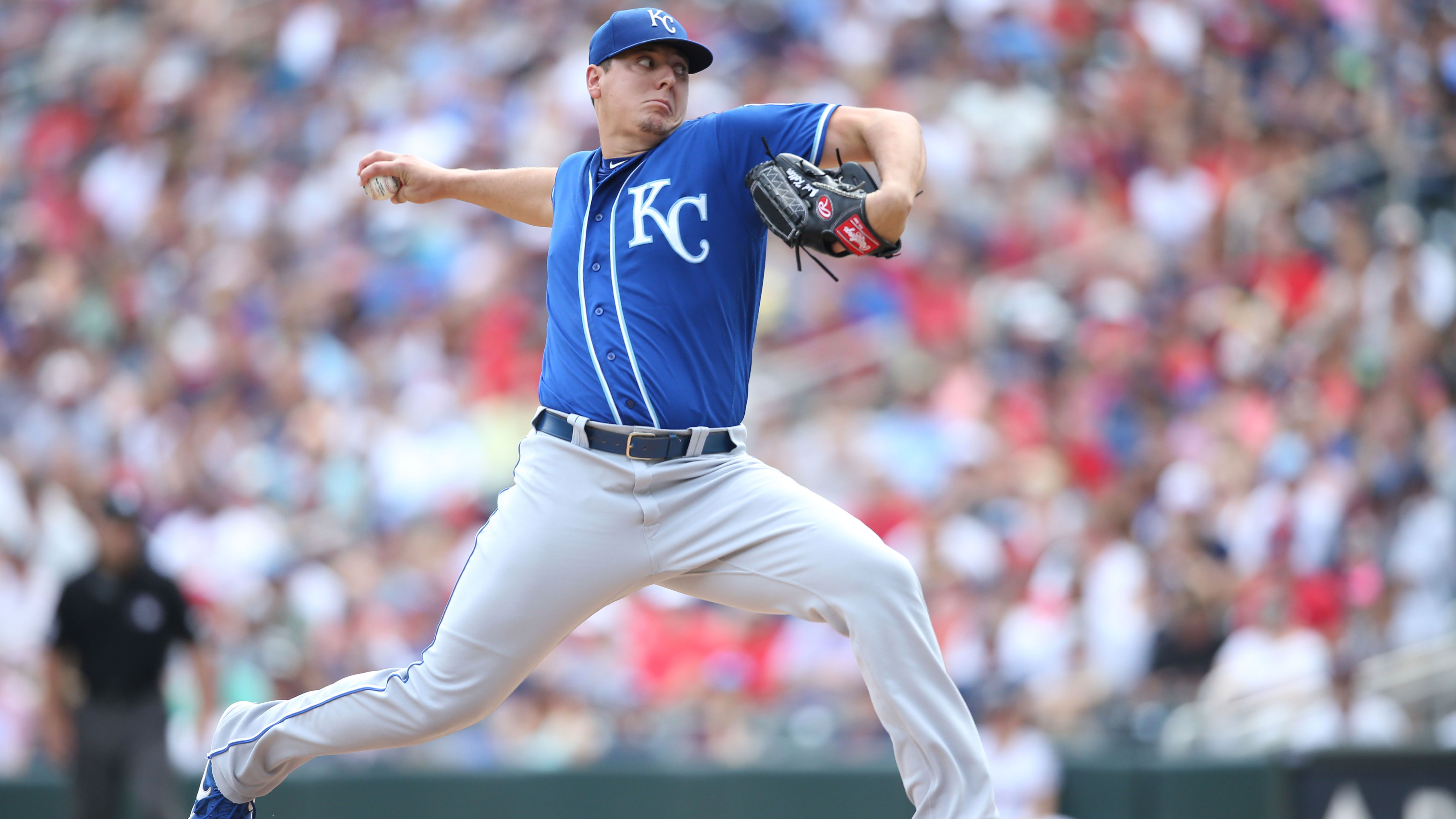 Royals' bats silent in 3-0 loss to Twins, swept in back-to-back series