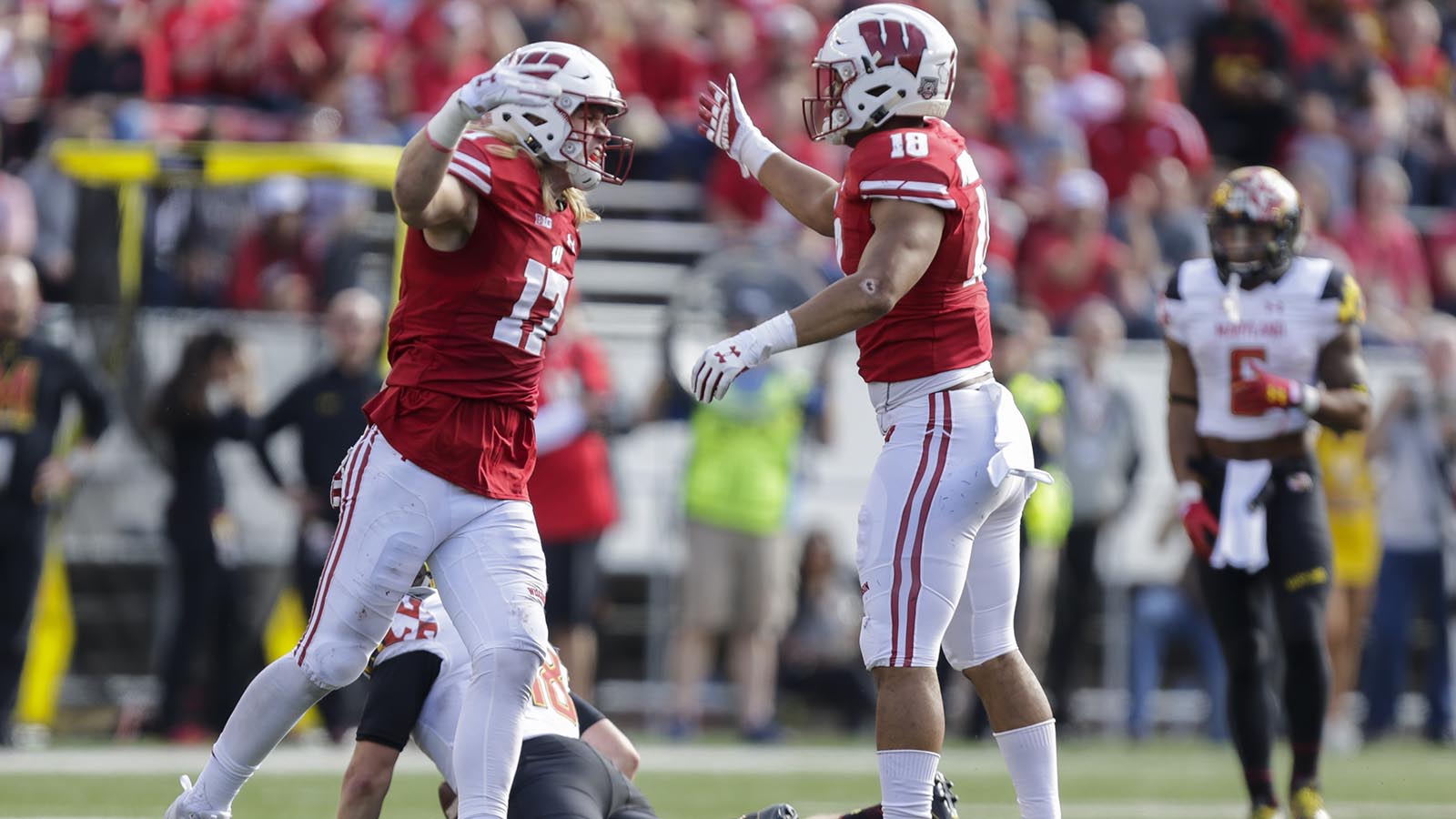 Badgers stay put at No. 5 in latest AP poll