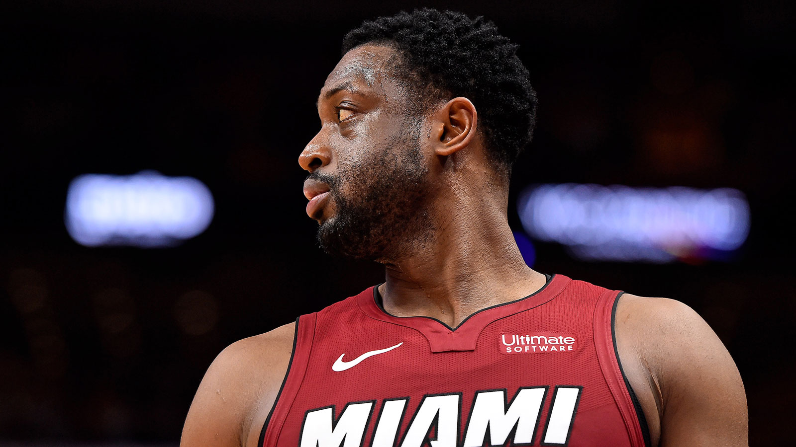 Dwyane Wade set to play in 1,000 NBA game as Heat visit Los Angeles