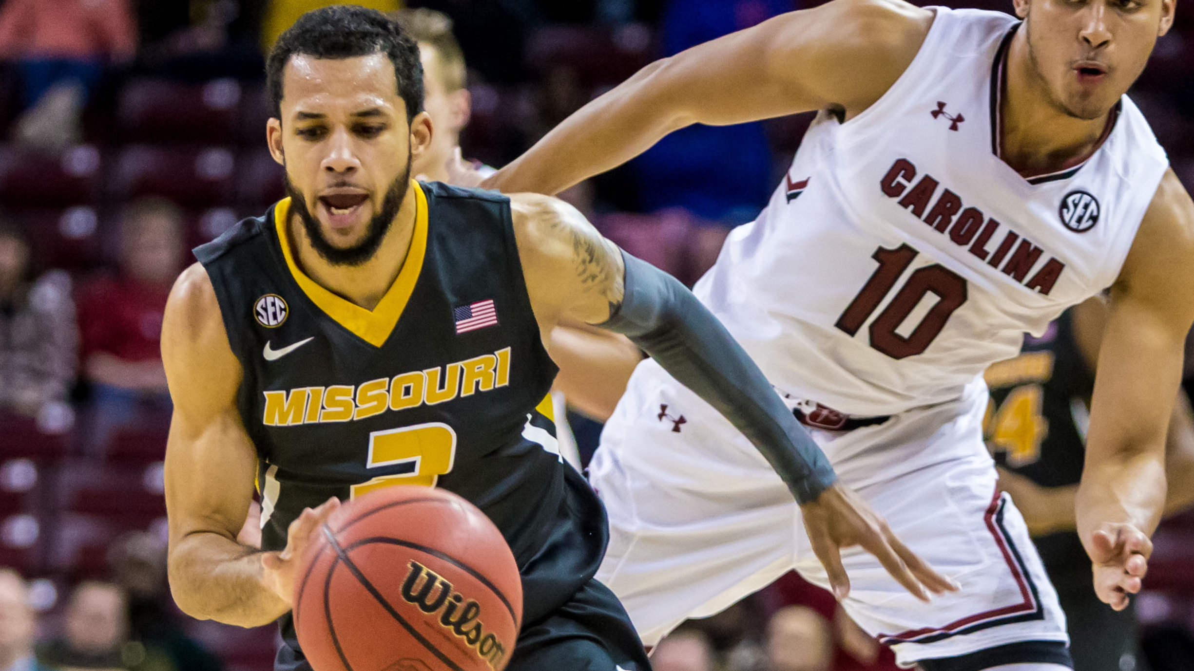 Robertson leads Missouri past South Carolina in start of SEC schedule