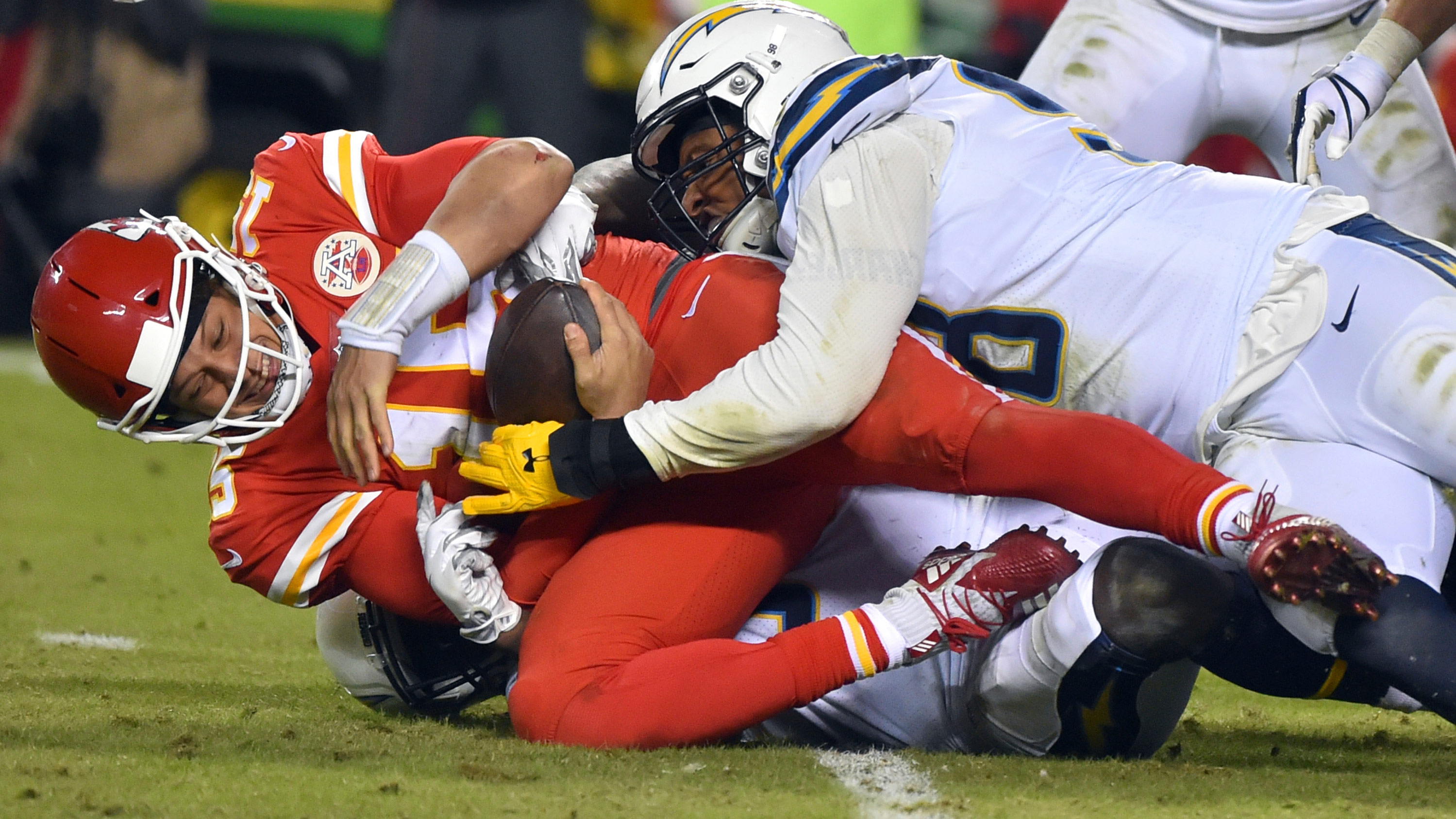 Chiefs have extra days to correct flaws in loss to Chargers