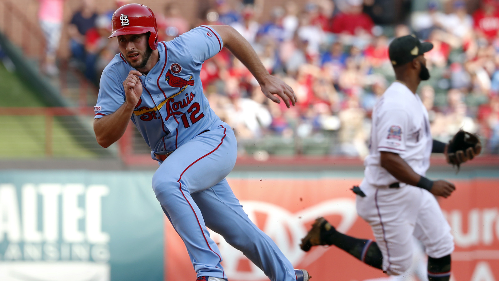 Cardinals' offense bounces back in 8-2 win over Rangers