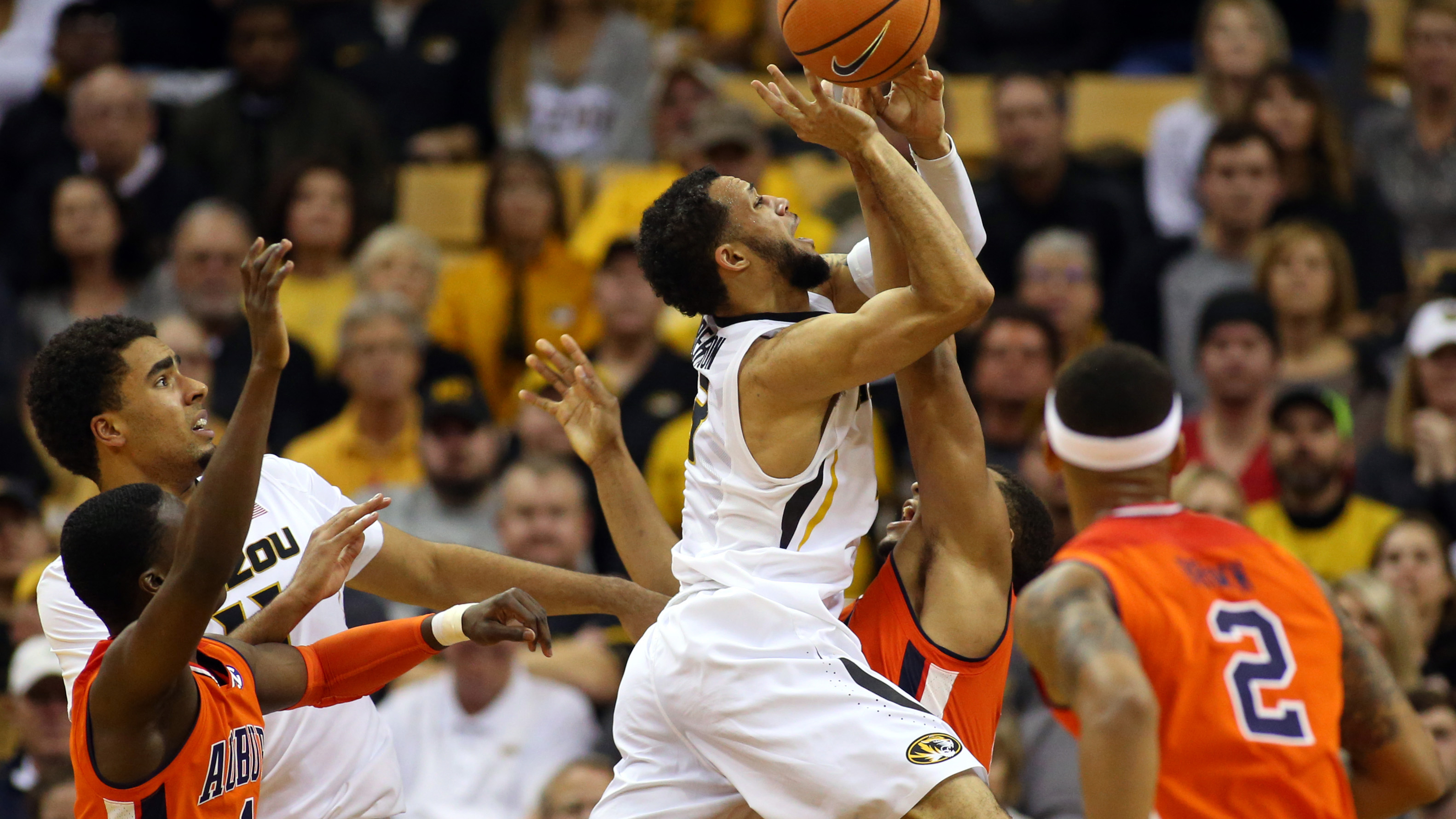 Mizzou lets No. 19 Auburn pull away to 91-73 win