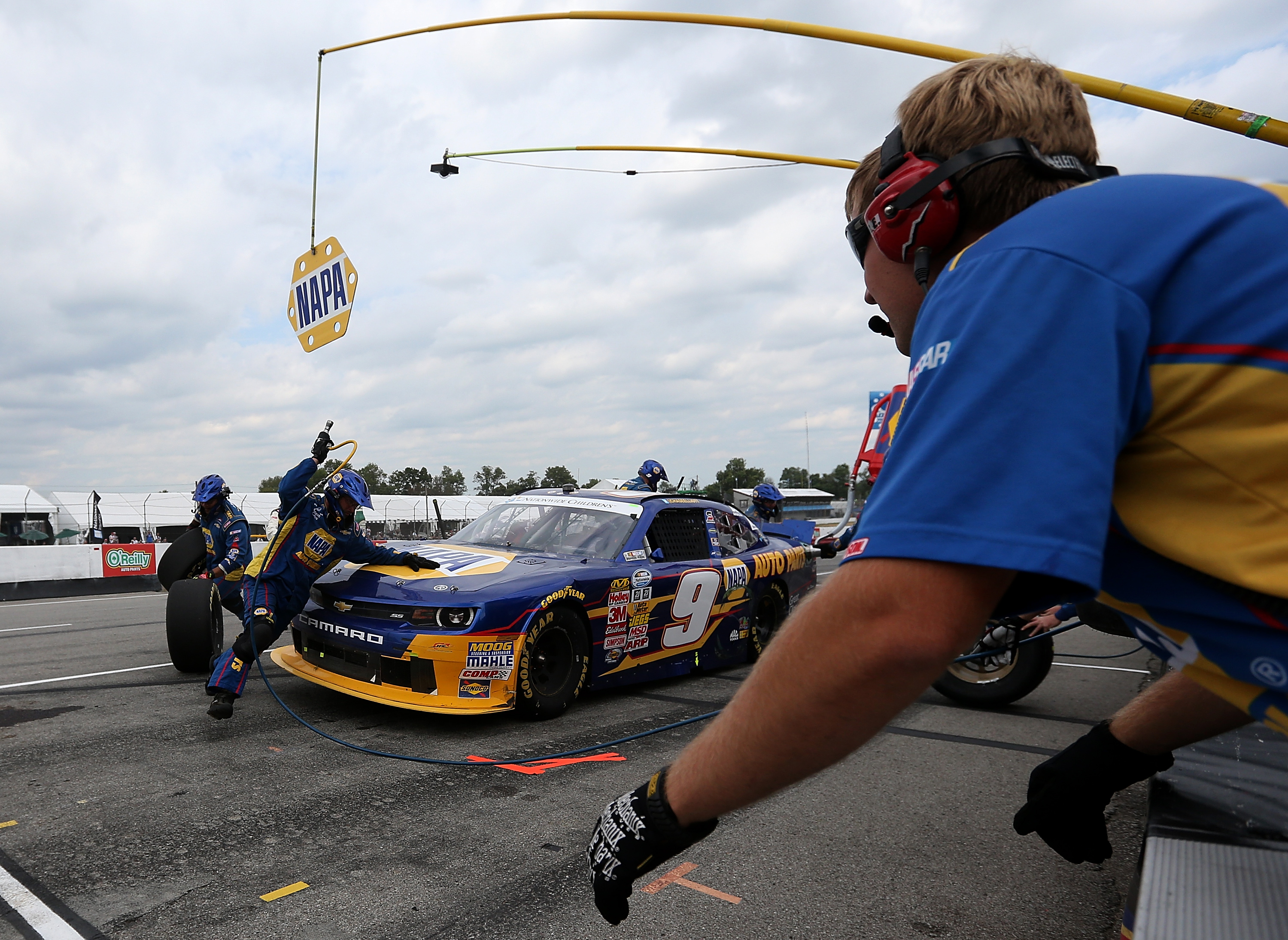 Chase Elliott gets crew chief for 2015 season at JR Motorsports